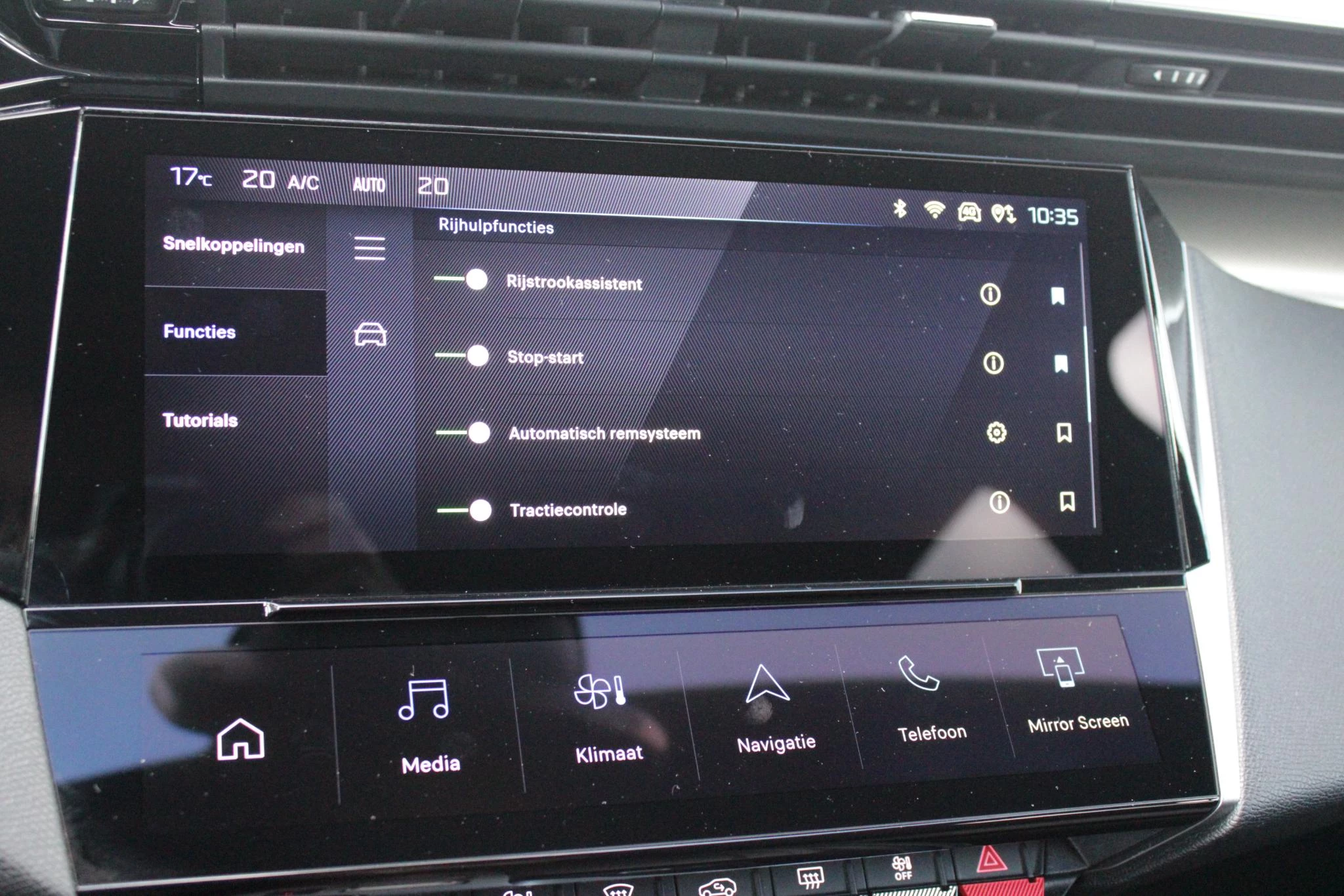 Hoofdafbeelding Peugeot 408