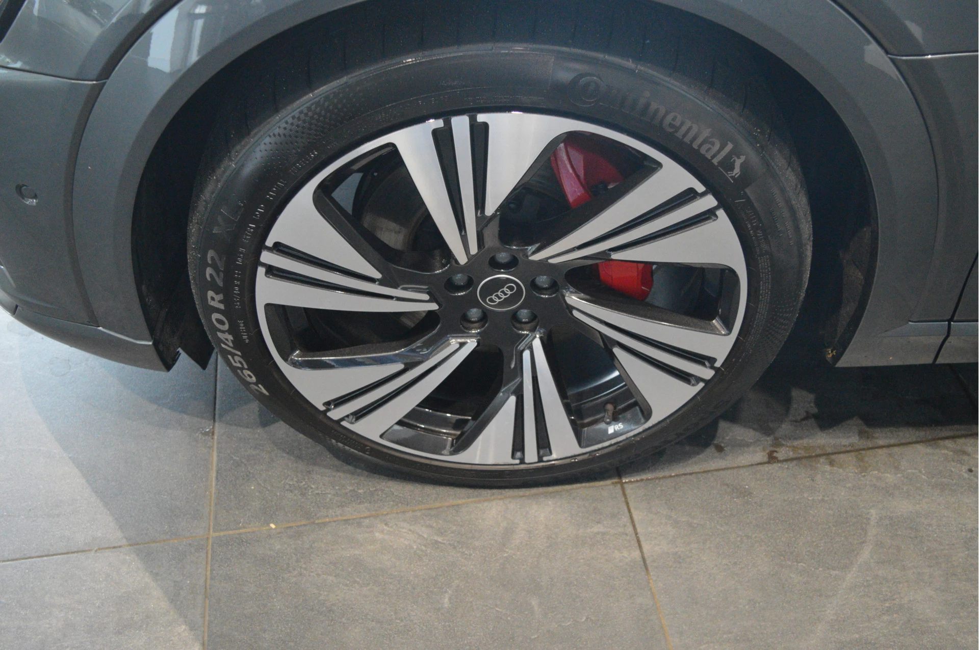 Hoofdafbeelding Audi Q8 e-tron