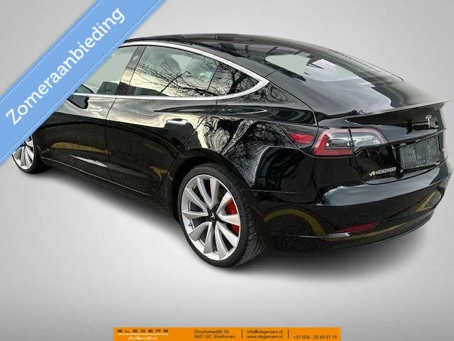 Hoofdafbeelding Tesla Model 3