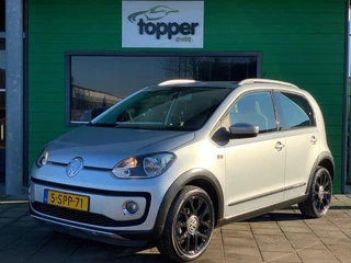 Volkswagen up! 1.0 cross up! / Navigatie / Uniek! / Nieuwe APK /