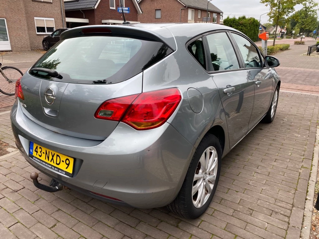 Hoofdafbeelding Opel Astra