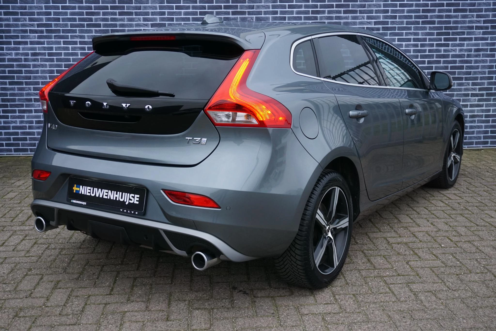 Hoofdafbeelding Volvo V40