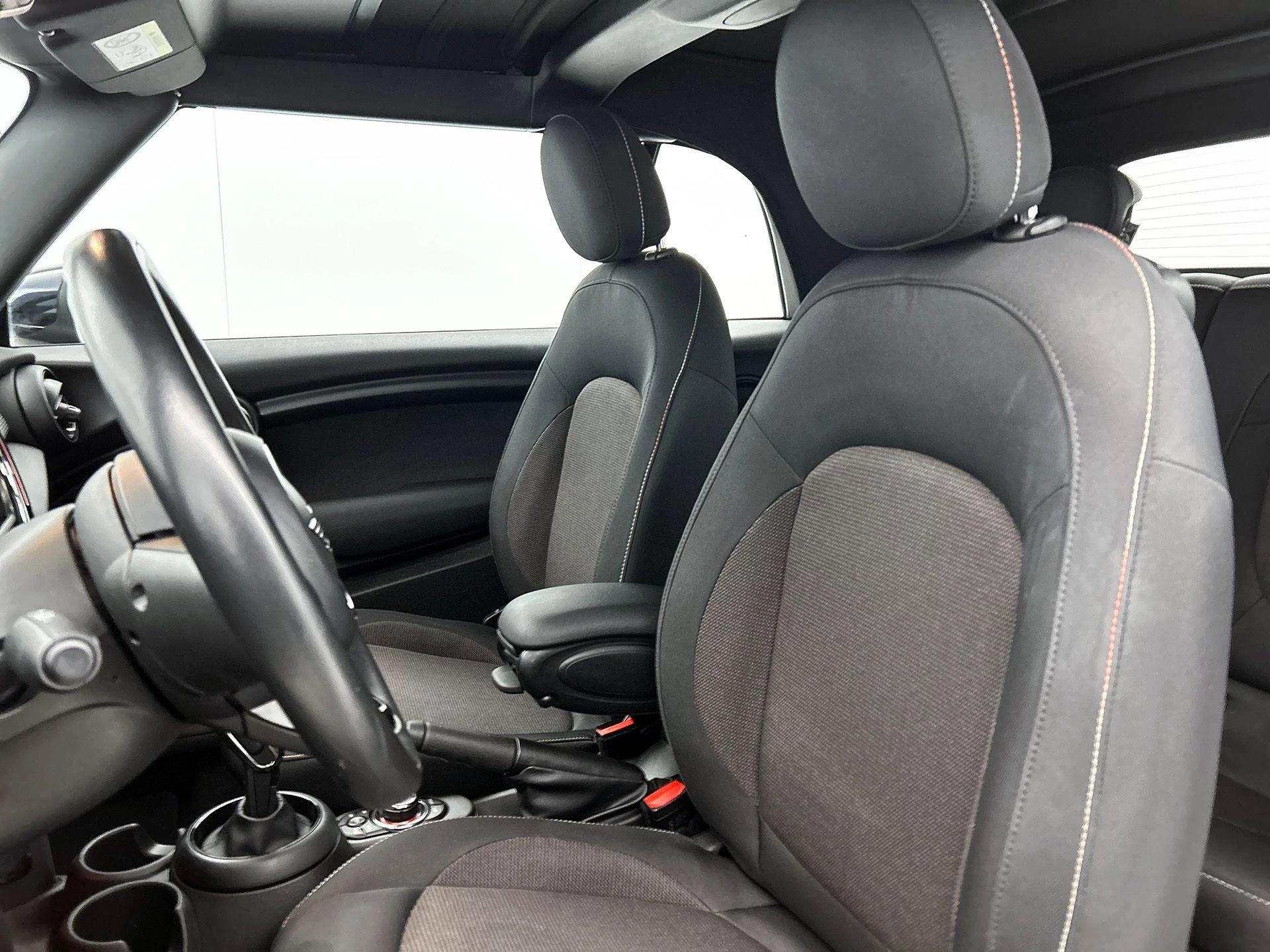 Hoofdafbeelding MINI Cooper Cabrio