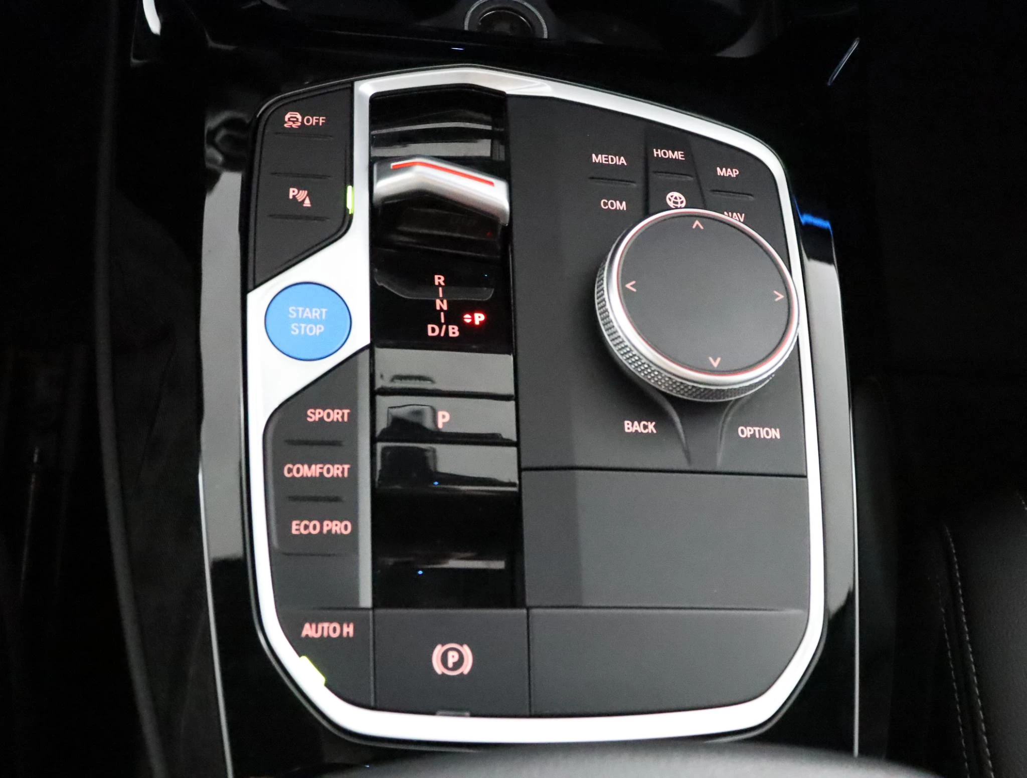 Hoofdafbeelding BMW iX3