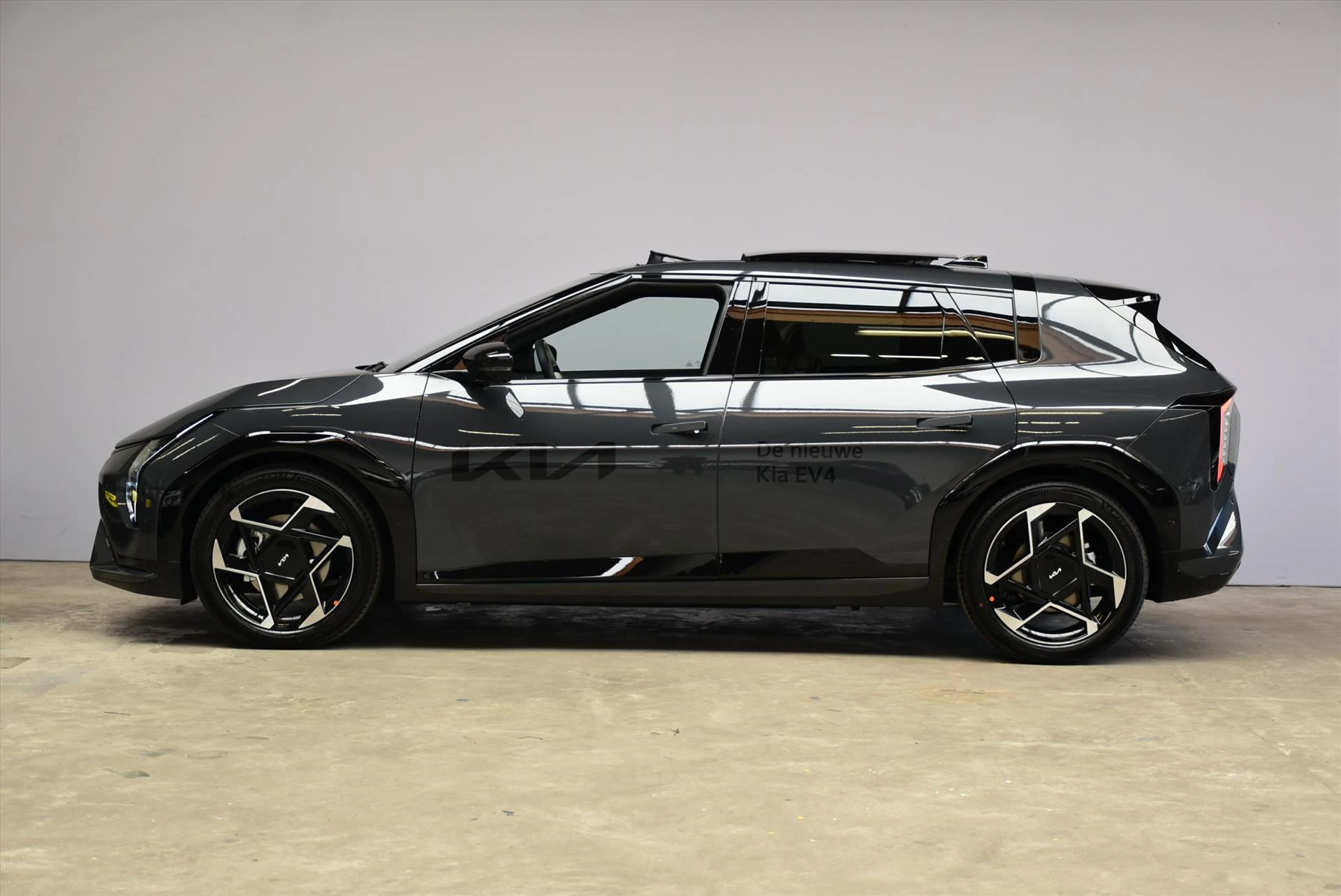 Hoofdafbeelding Kia EV4