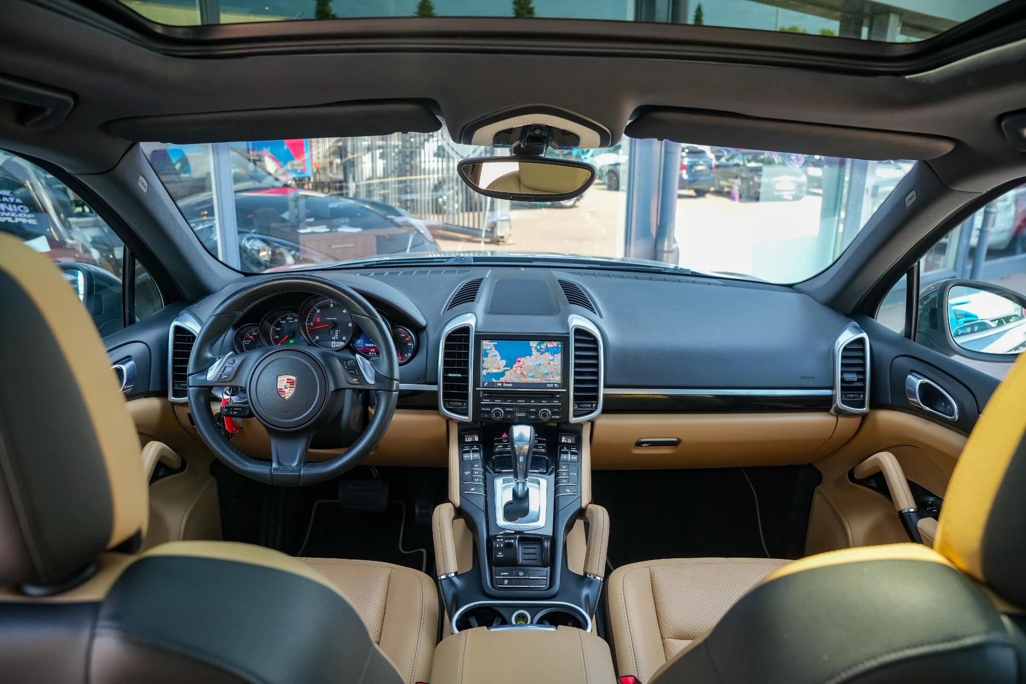 Hoofdafbeelding Porsche Cayenne