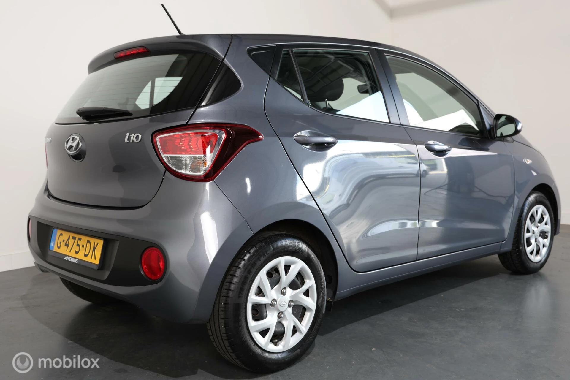 Hoofdafbeelding Hyundai i10