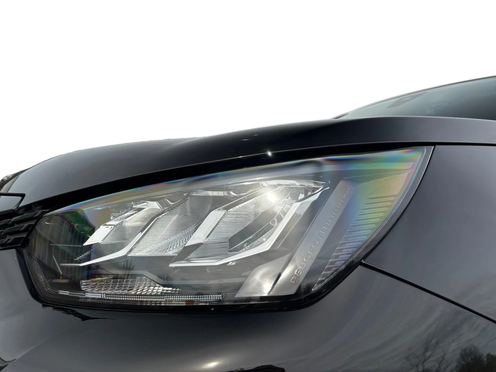 Hoofdafbeelding Peugeot e-2008