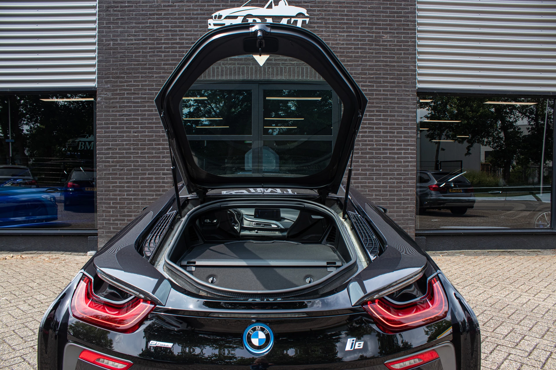 Hoofdafbeelding BMW i8