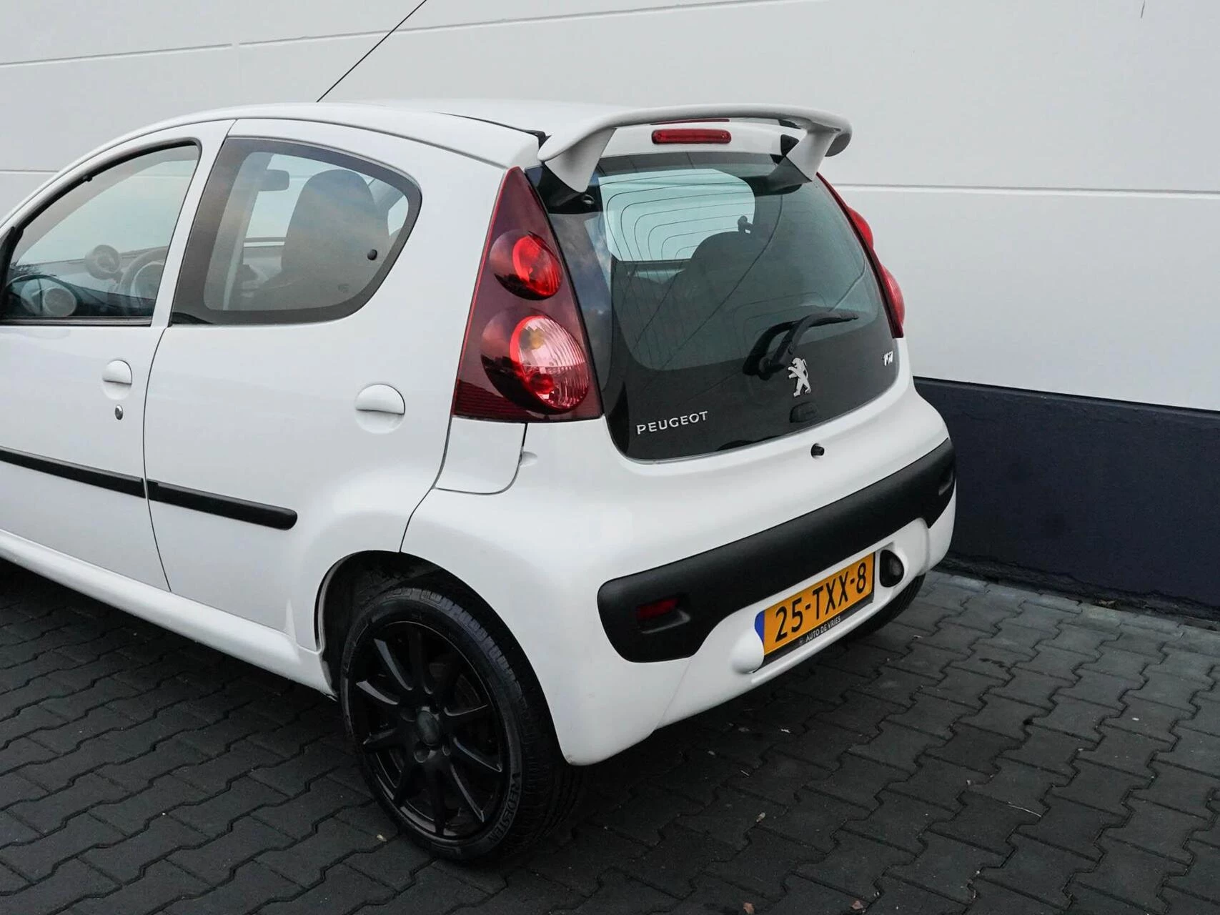 Hoofdafbeelding Peugeot 107