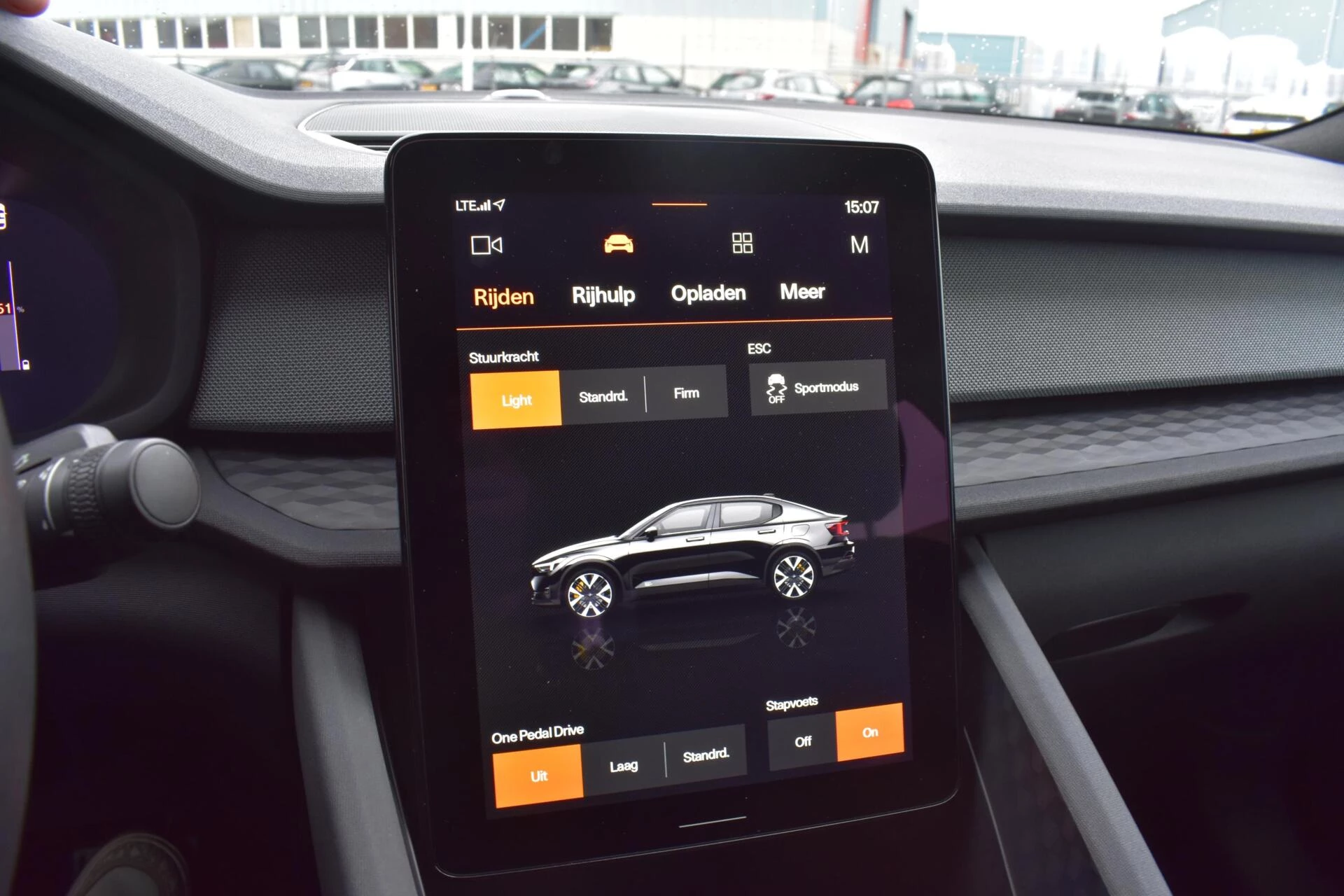 Hoofdafbeelding Polestar 2