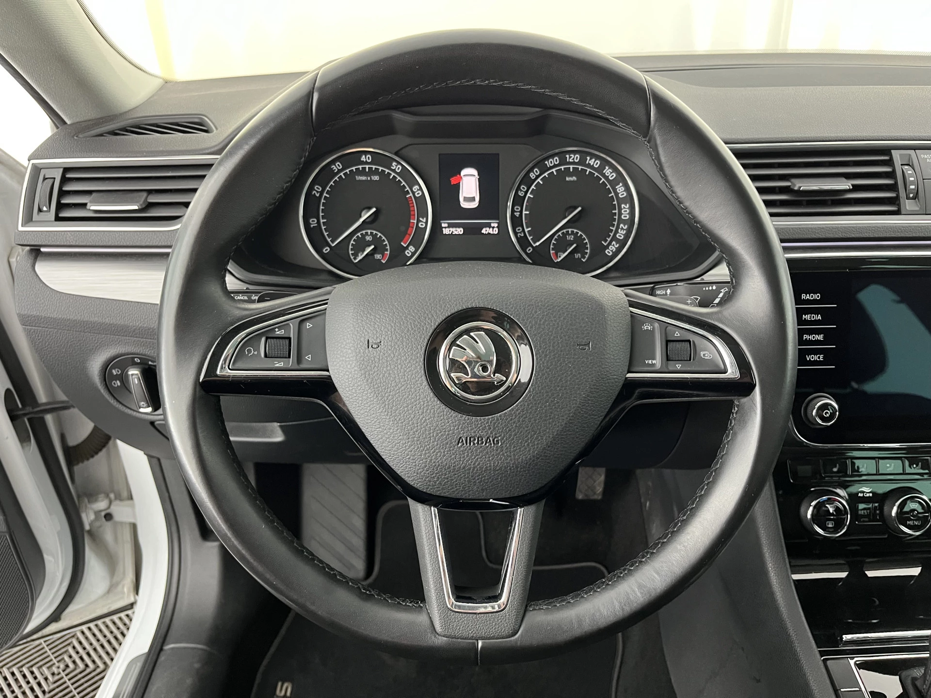 Hoofdafbeelding Škoda Superb