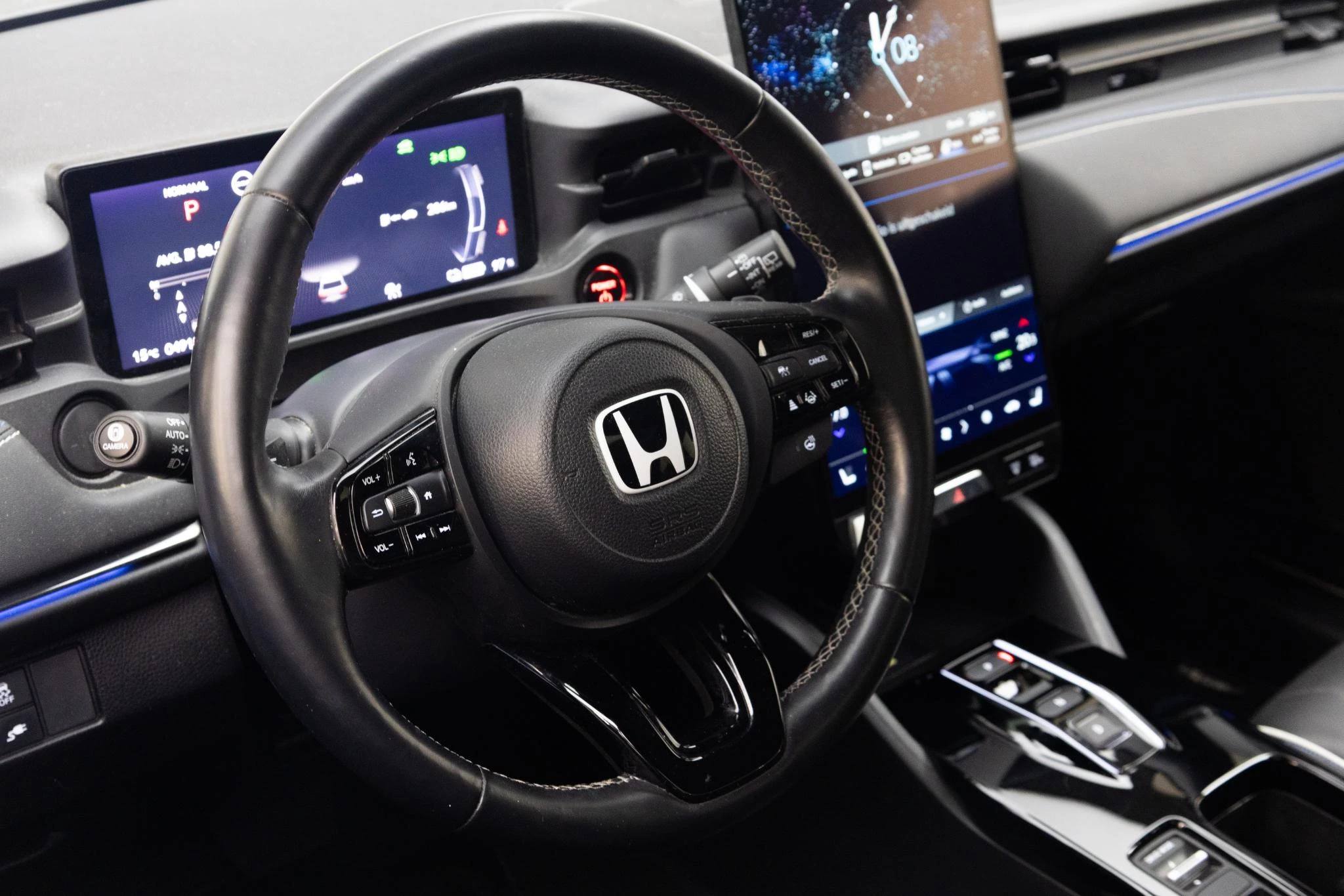 Hoofdafbeelding Honda e:Ny1
