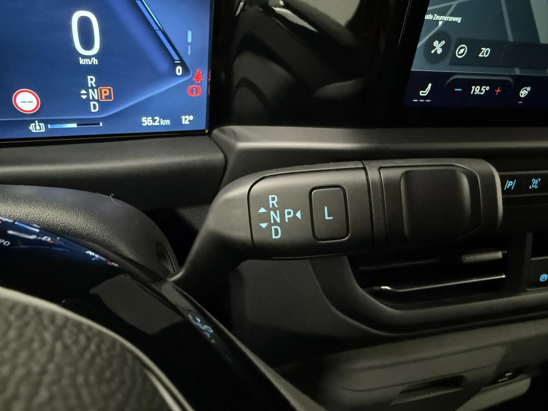 Hoofdafbeelding Ford E-Transit Custom