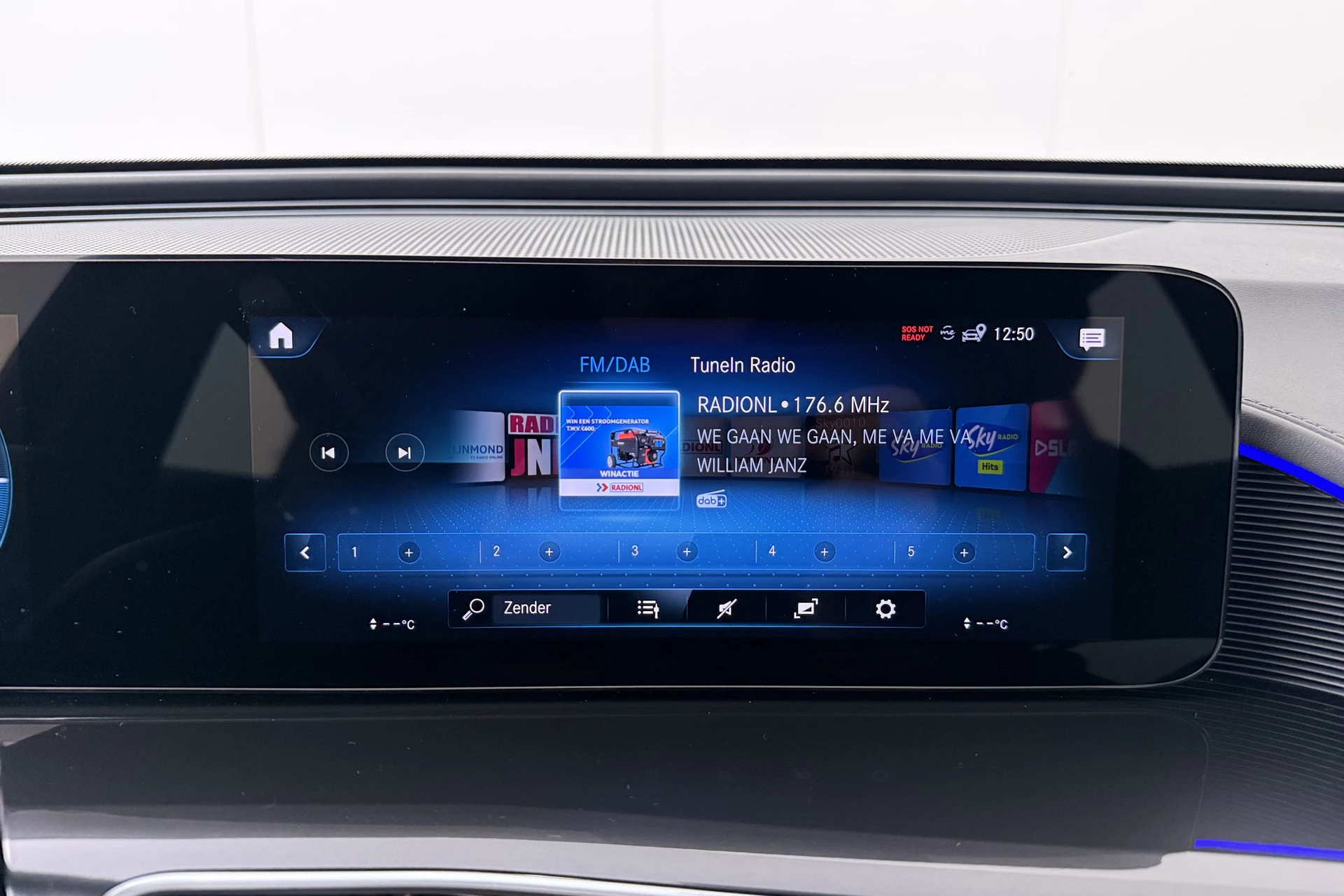 Hoofdafbeelding Mercedes-Benz EQC