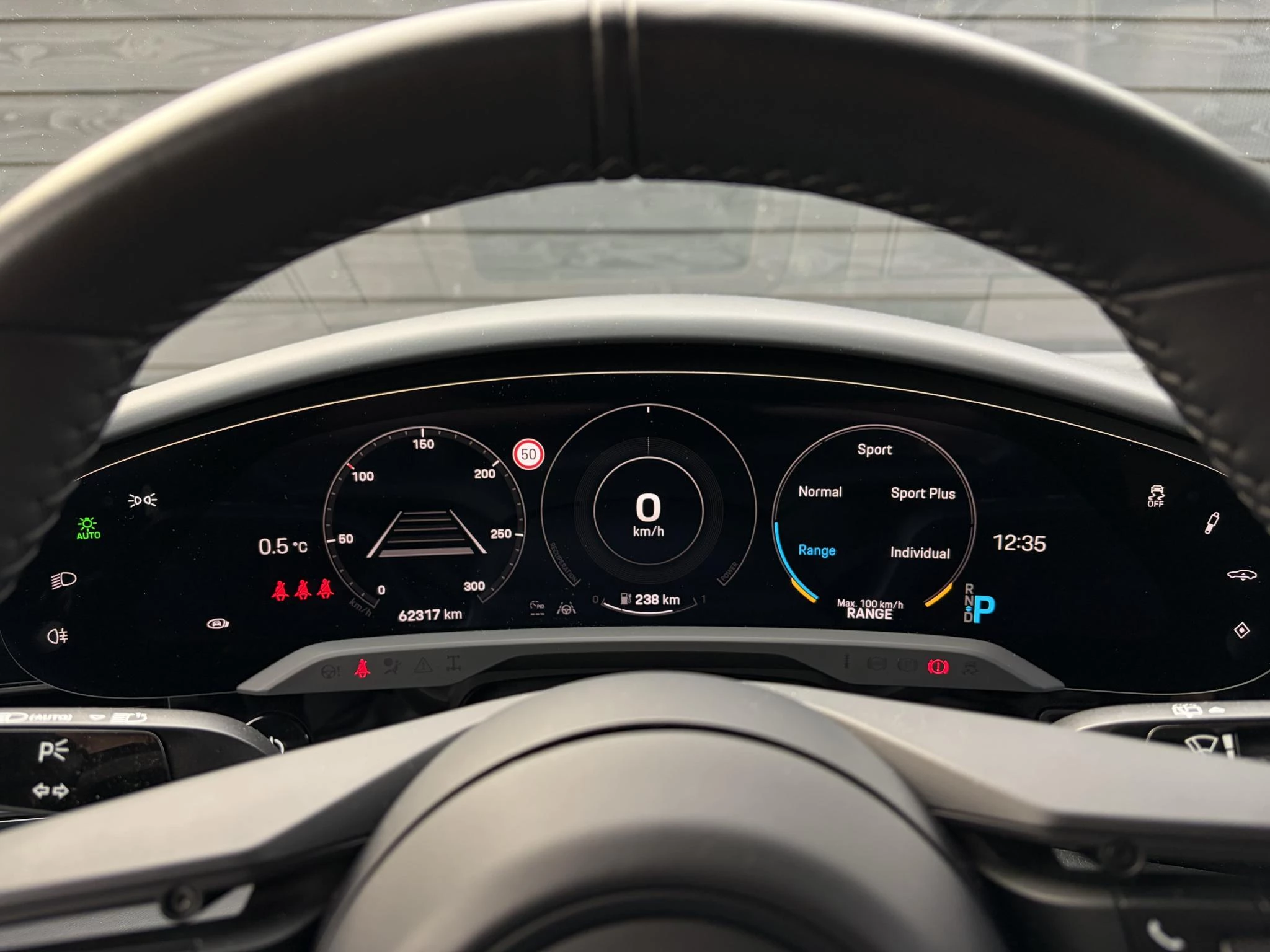 Hoofdafbeelding Porsche Taycan