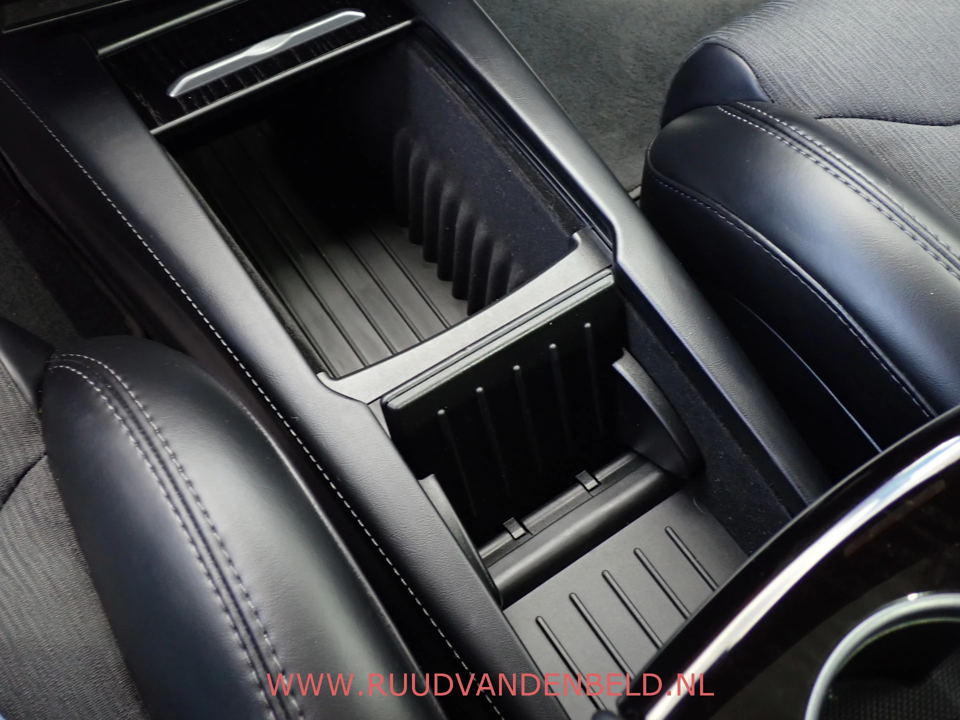 Hoofdafbeelding Tesla Model S