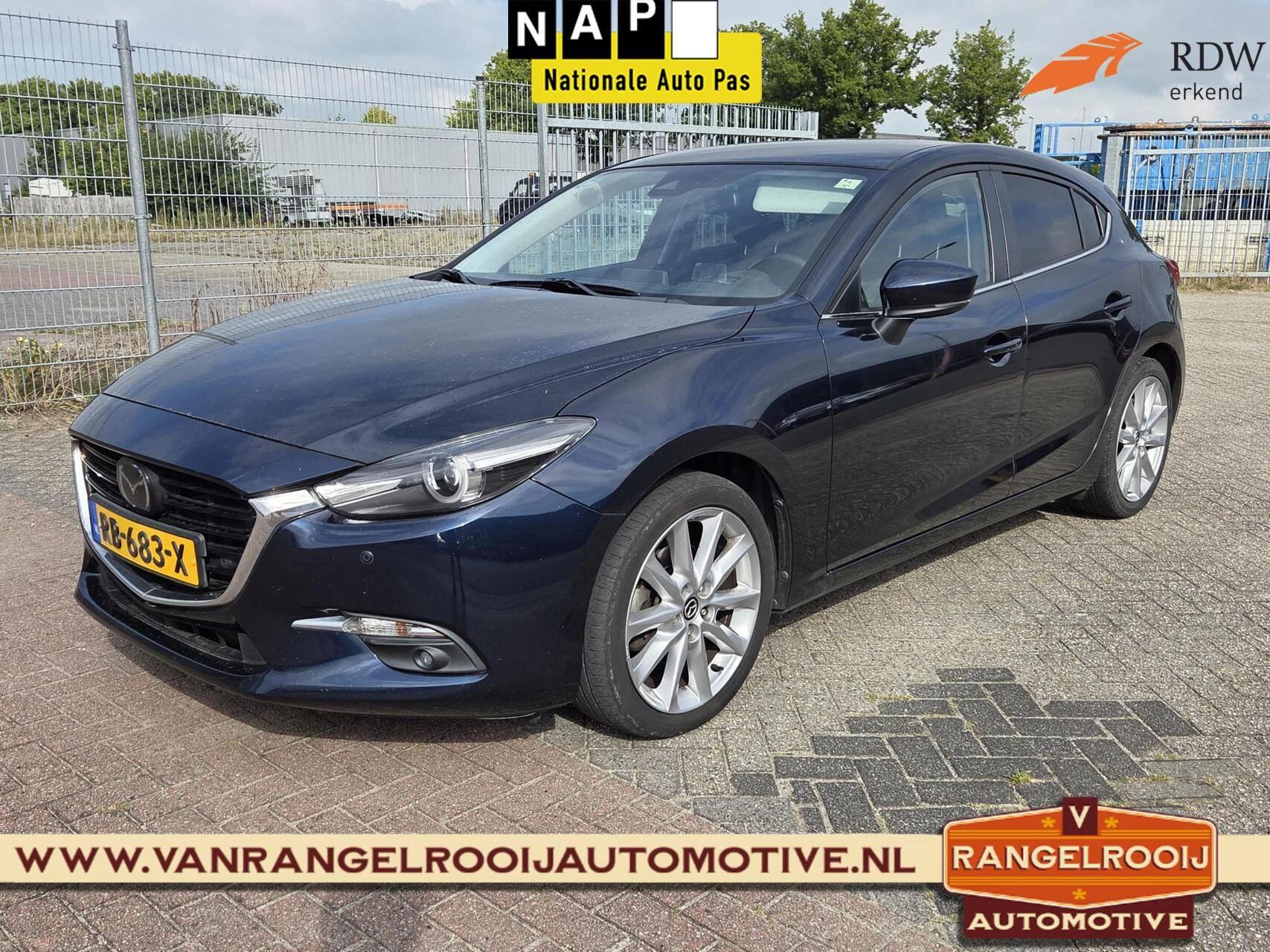 Hoofdafbeelding Mazda 3