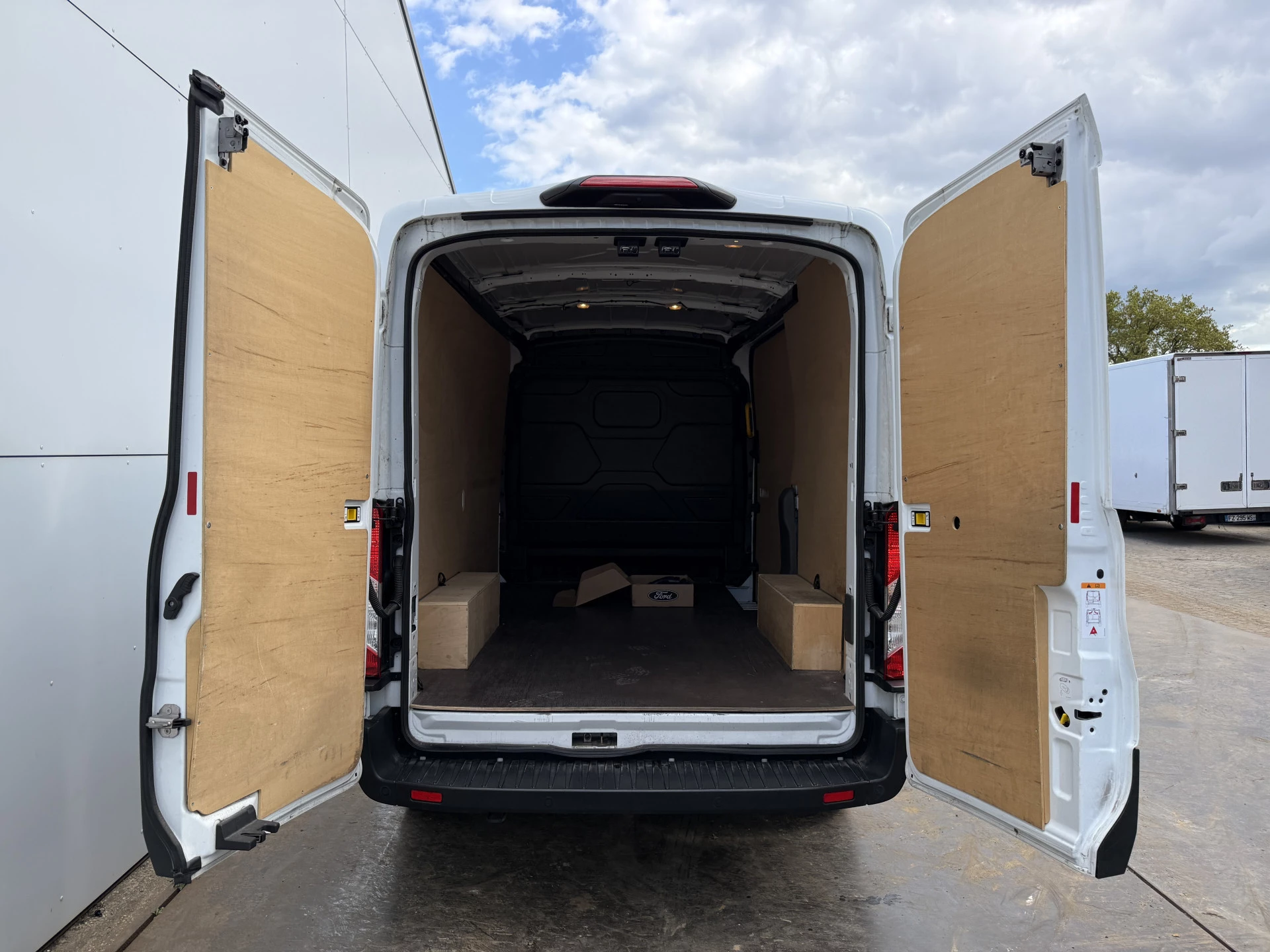 Hoofdafbeelding Ford E-Transit