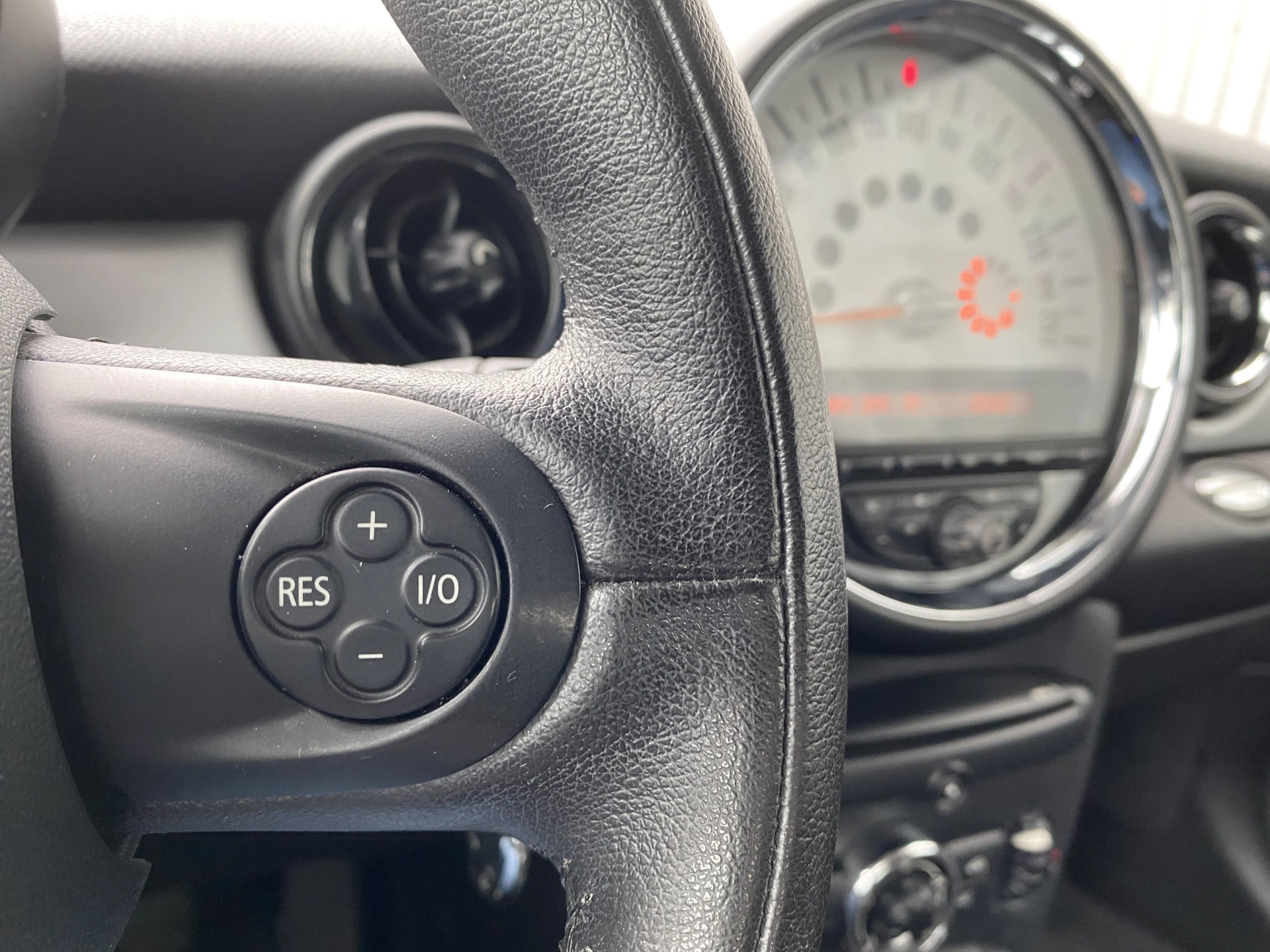 Hoofdafbeelding MINI One