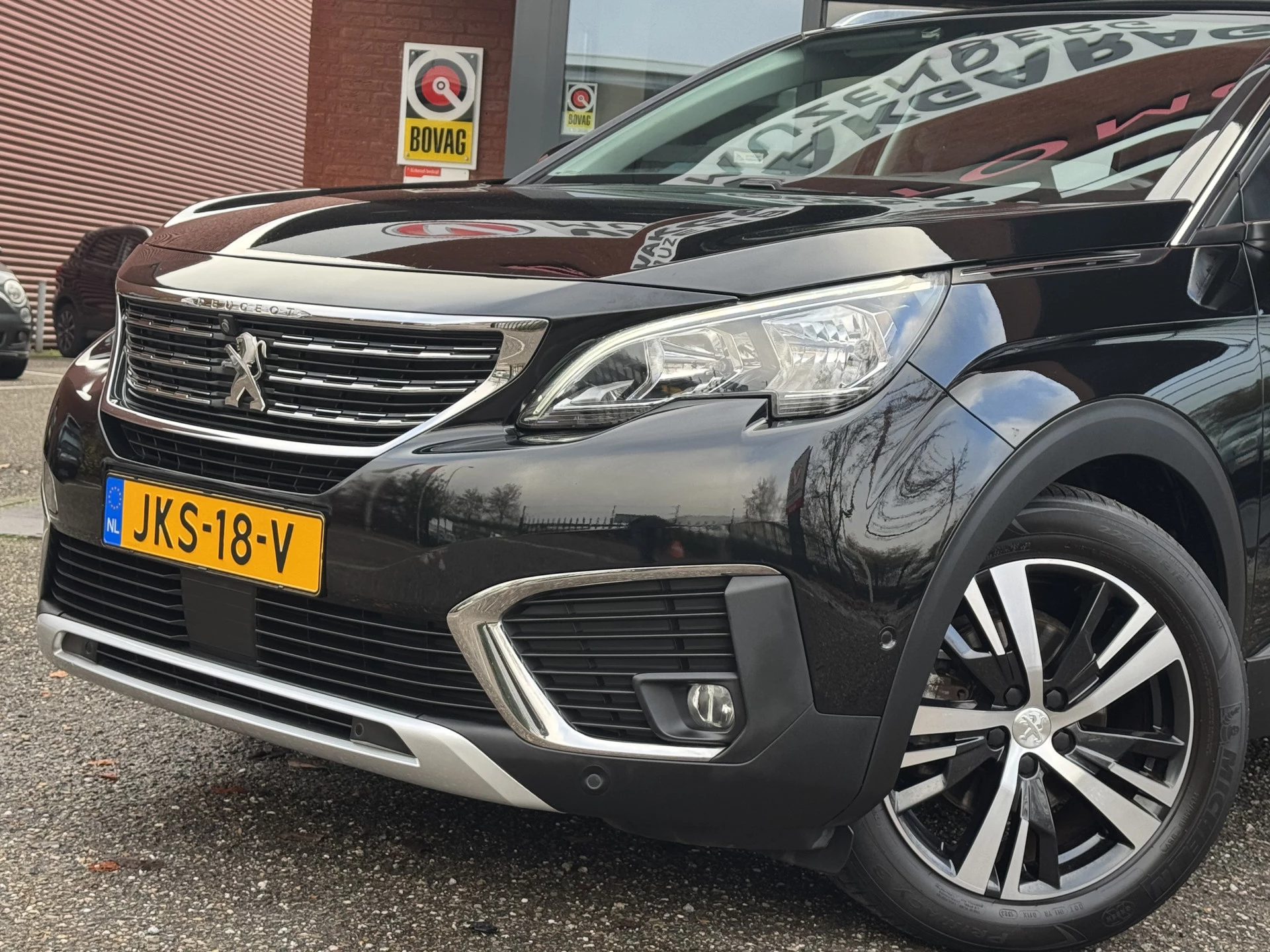 Hoofdafbeelding Peugeot 5008
