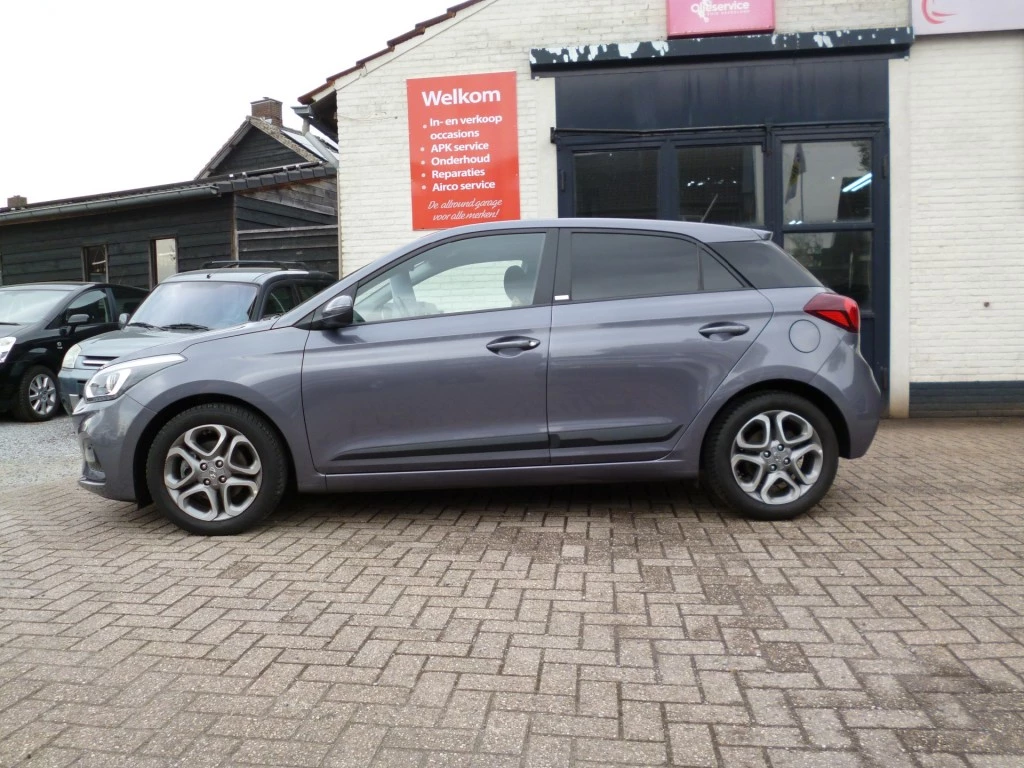 Hoofdafbeelding Hyundai i20