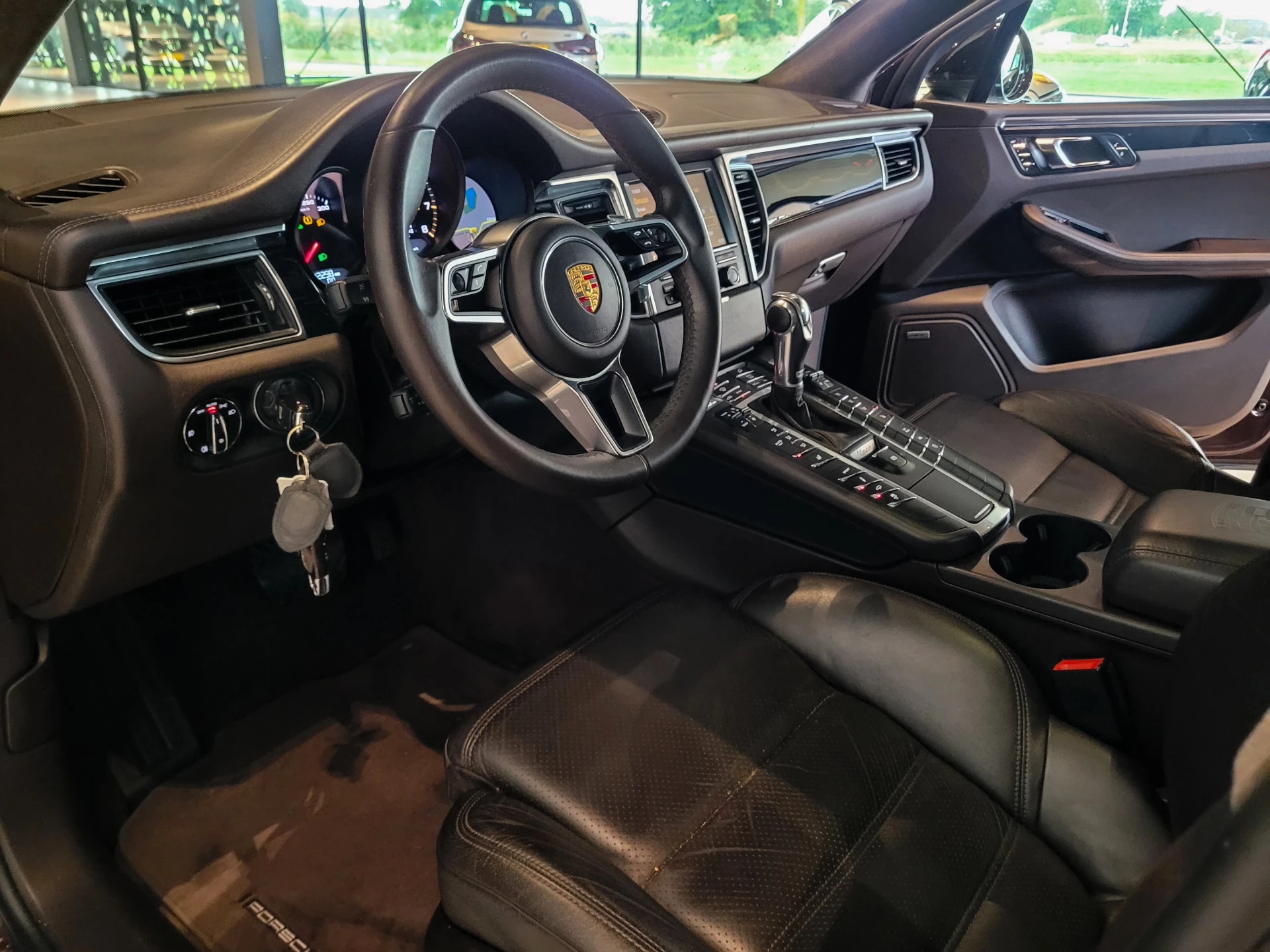 Hoofdafbeelding Porsche Macan