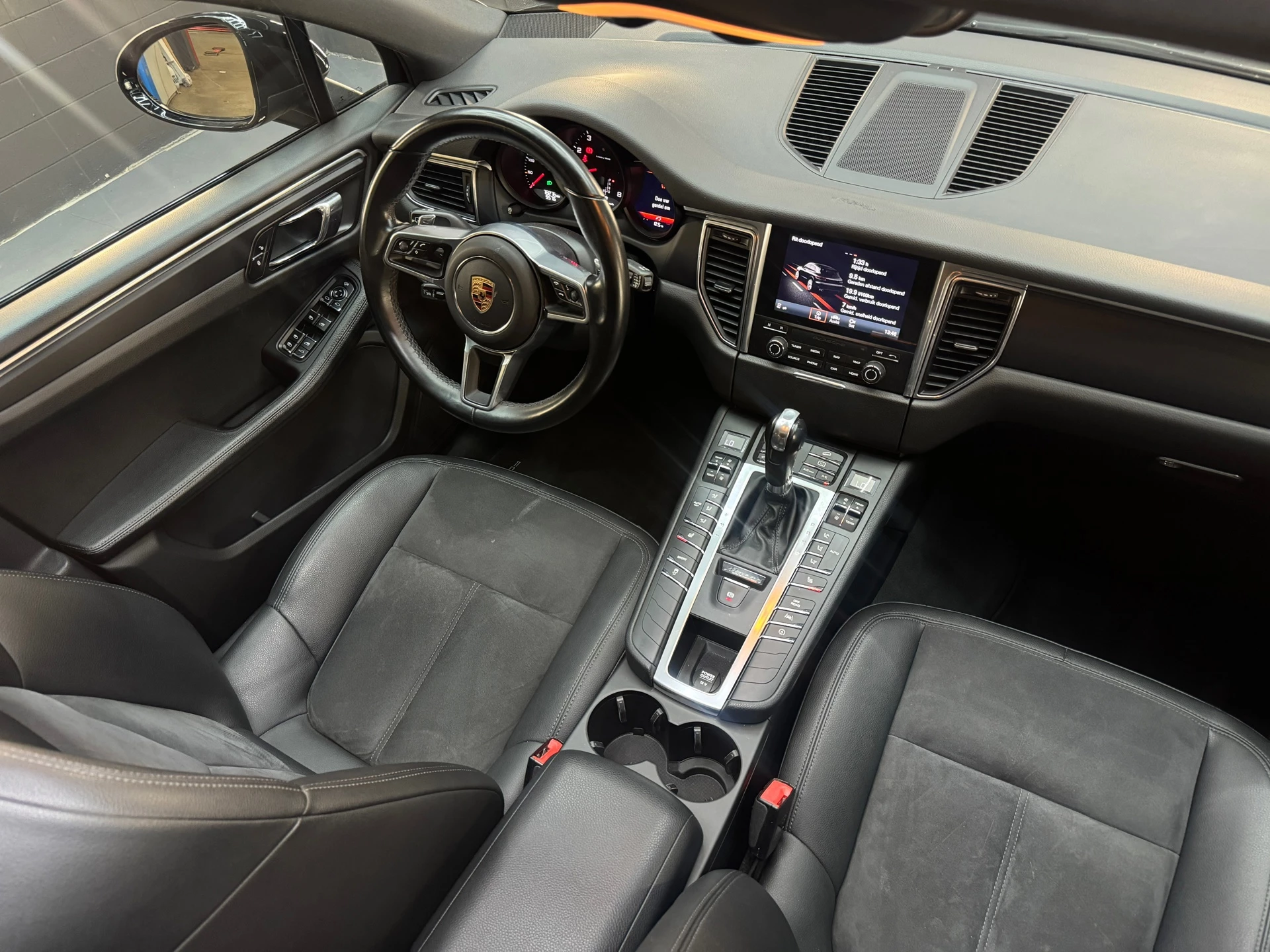 Hoofdafbeelding Porsche Macan