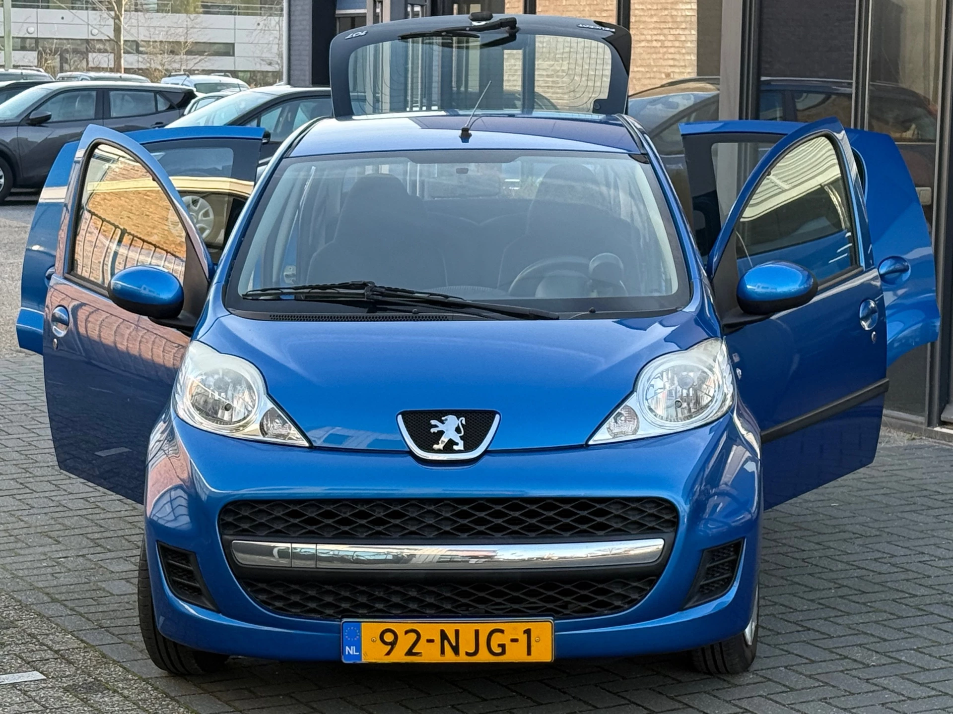 Hoofdafbeelding Peugeot 107
