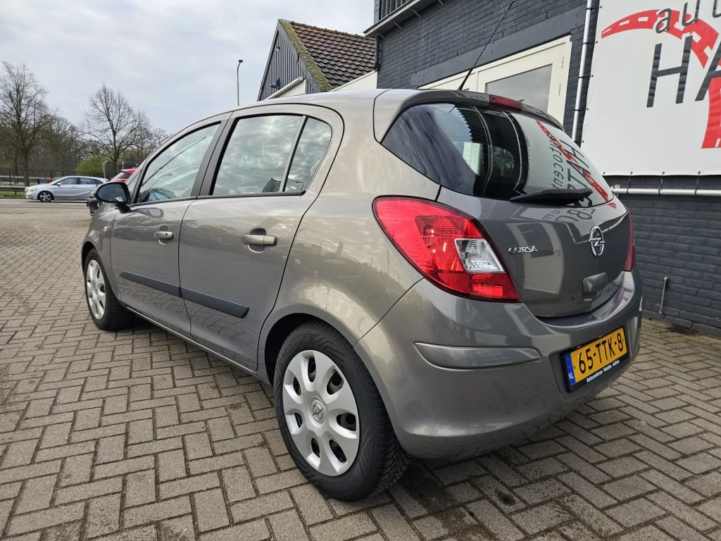 Hoofdafbeelding Opel Corsa