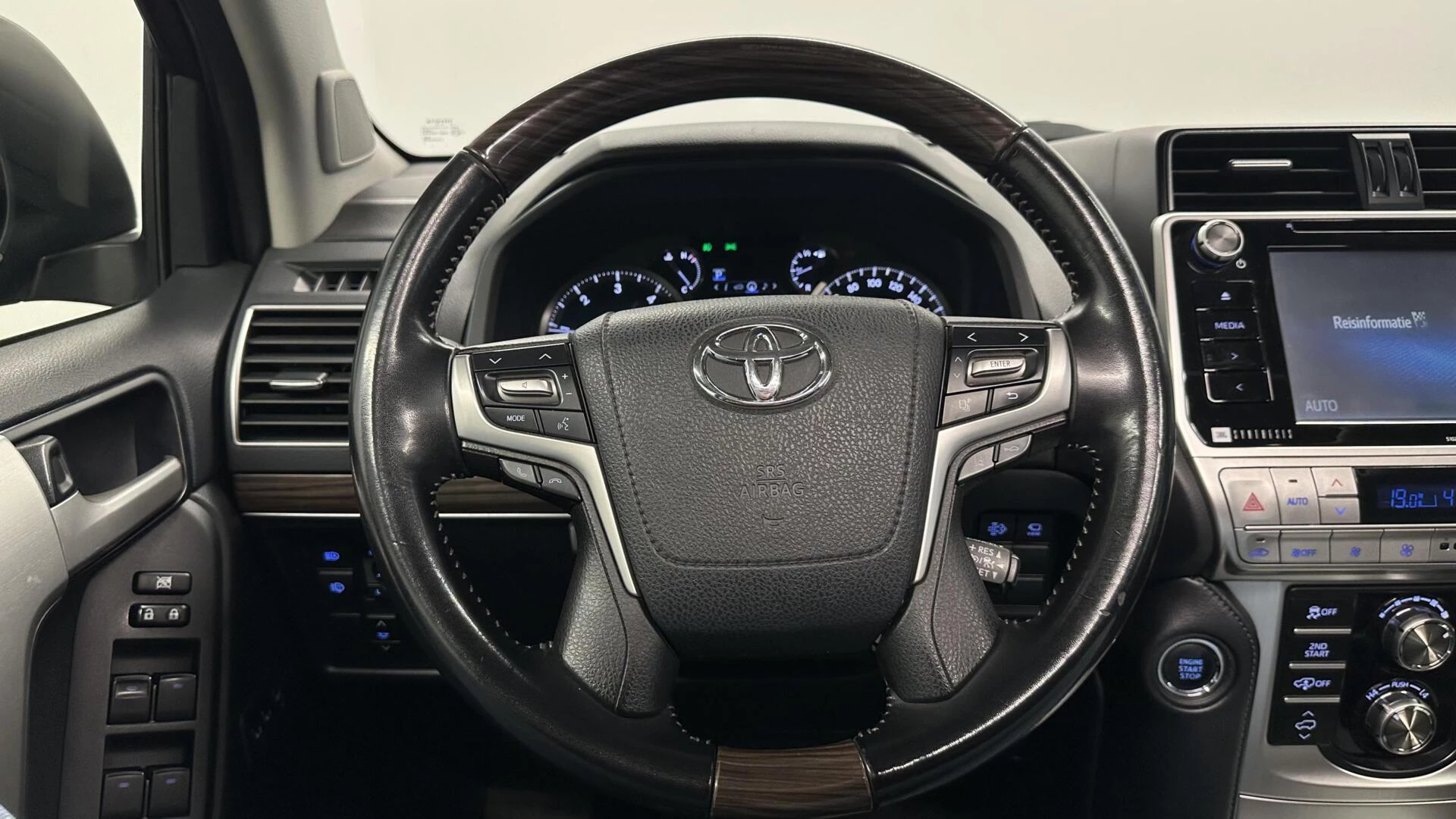 Hoofdafbeelding Toyota Land Cruiser