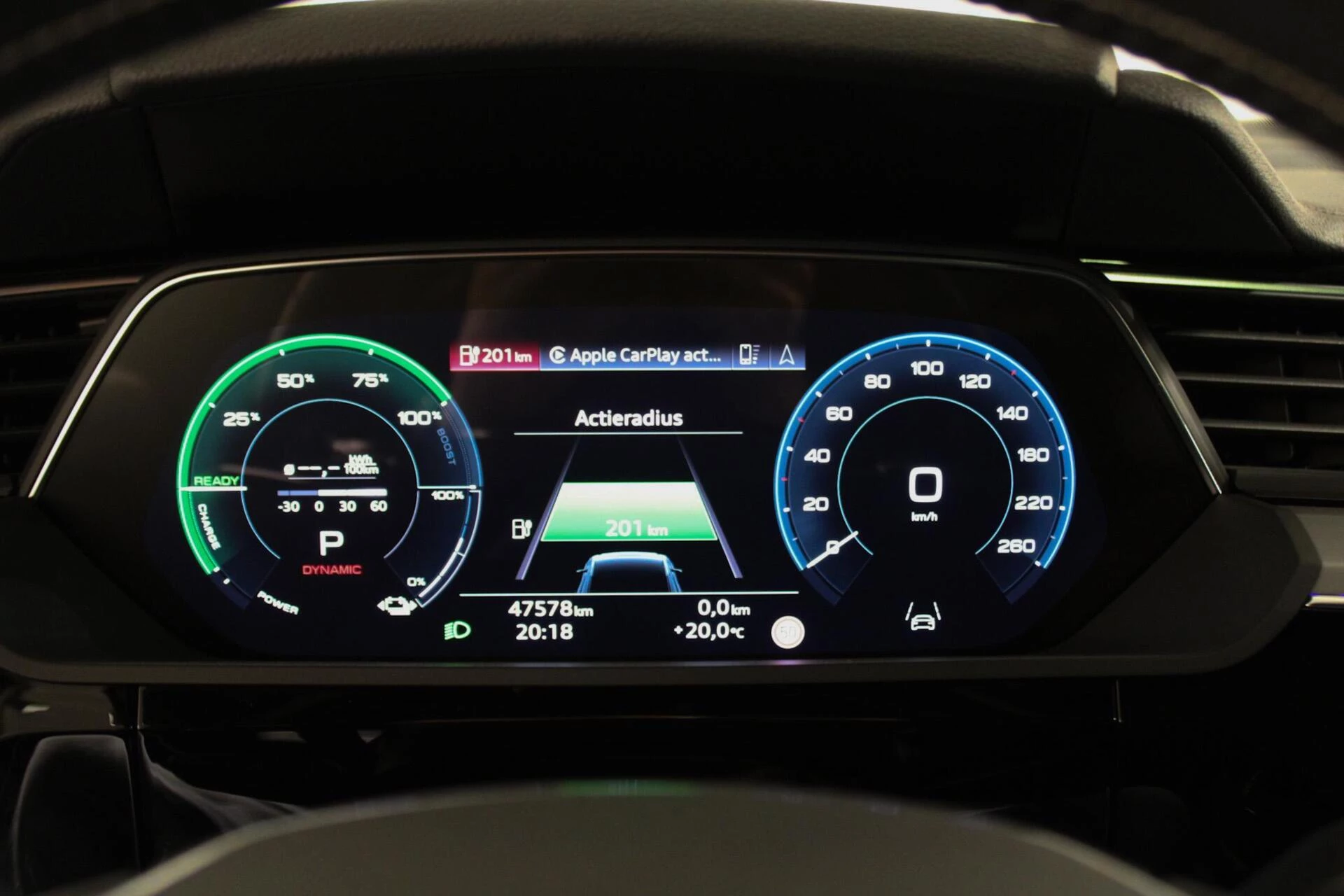 Hoofdafbeelding Audi e-tron