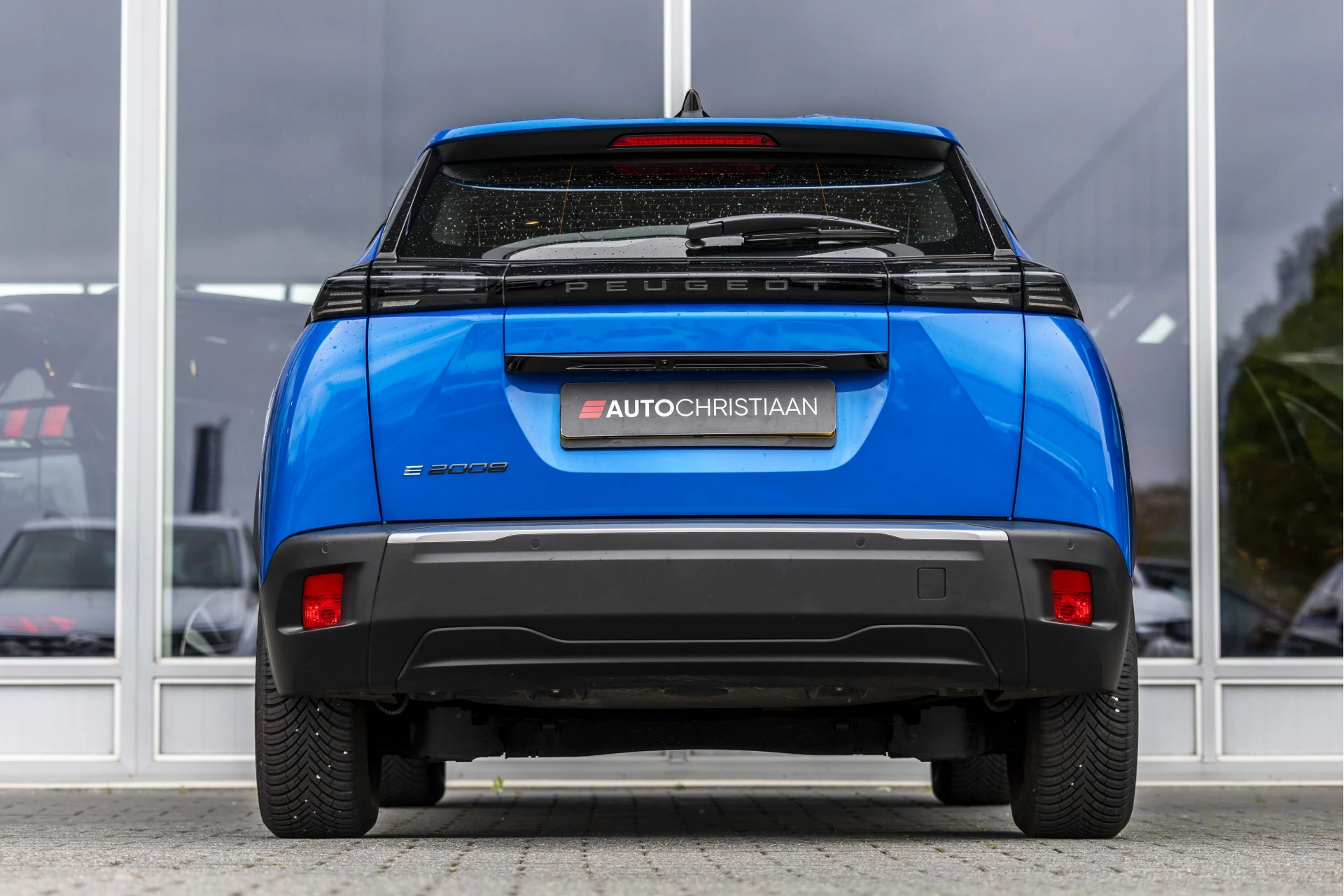 Hoofdafbeelding Peugeot e-2008