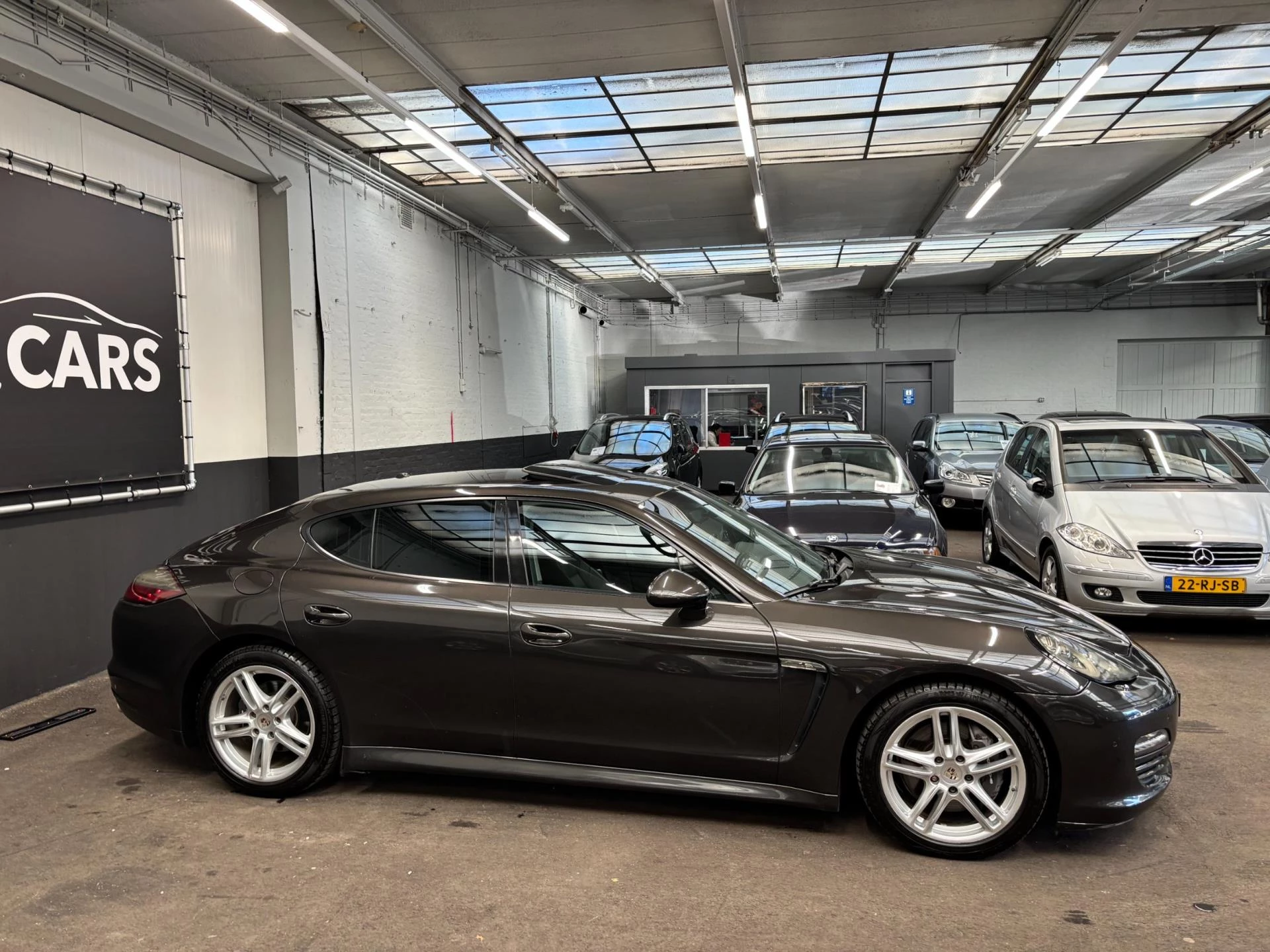 Hoofdafbeelding Porsche Panamera