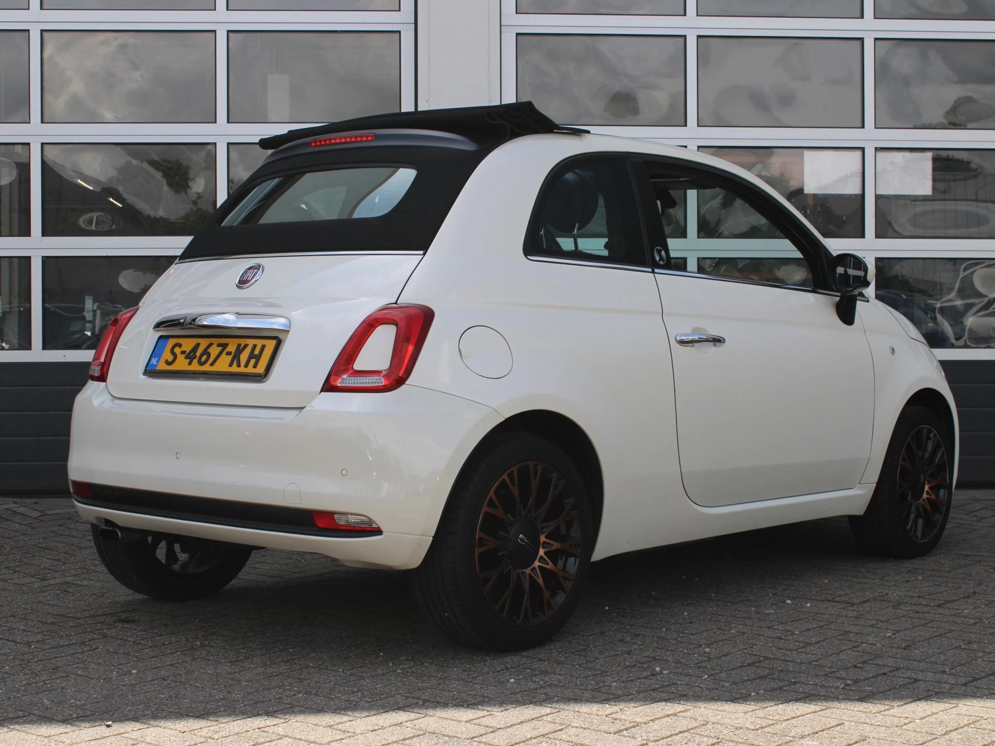 Hoofdafbeelding Fiat 500C