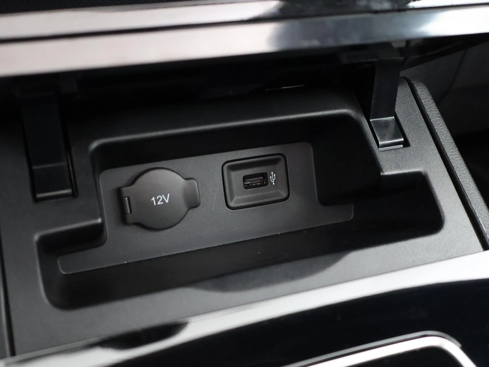 Hoofdafbeelding Aiways U5