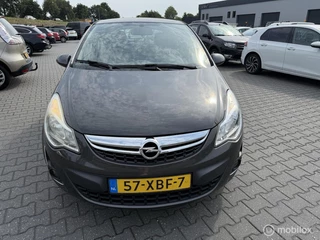 Opel Corsa 1.4-16V Anniversary Edition automaat
