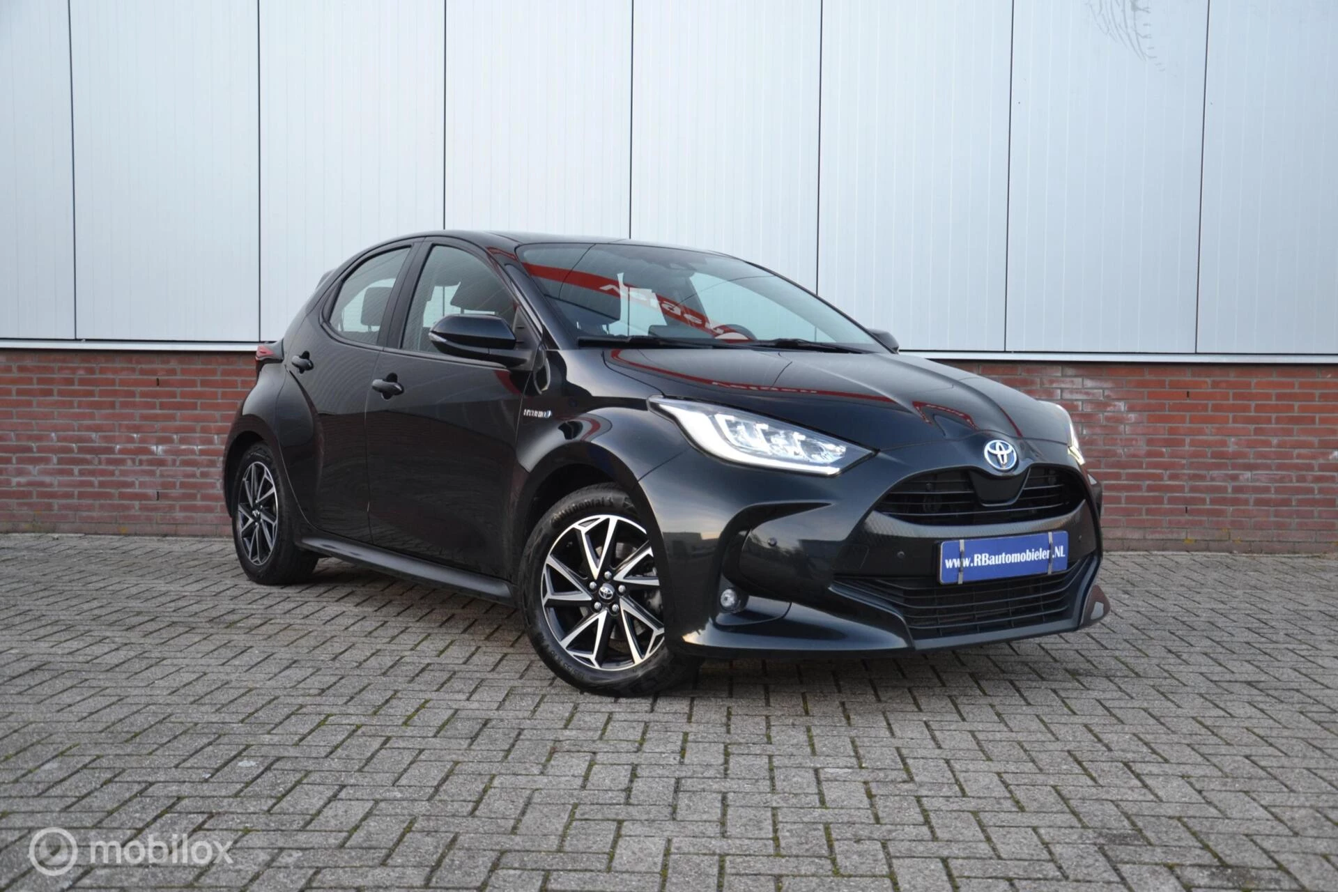 Hoofdafbeelding Toyota Yaris