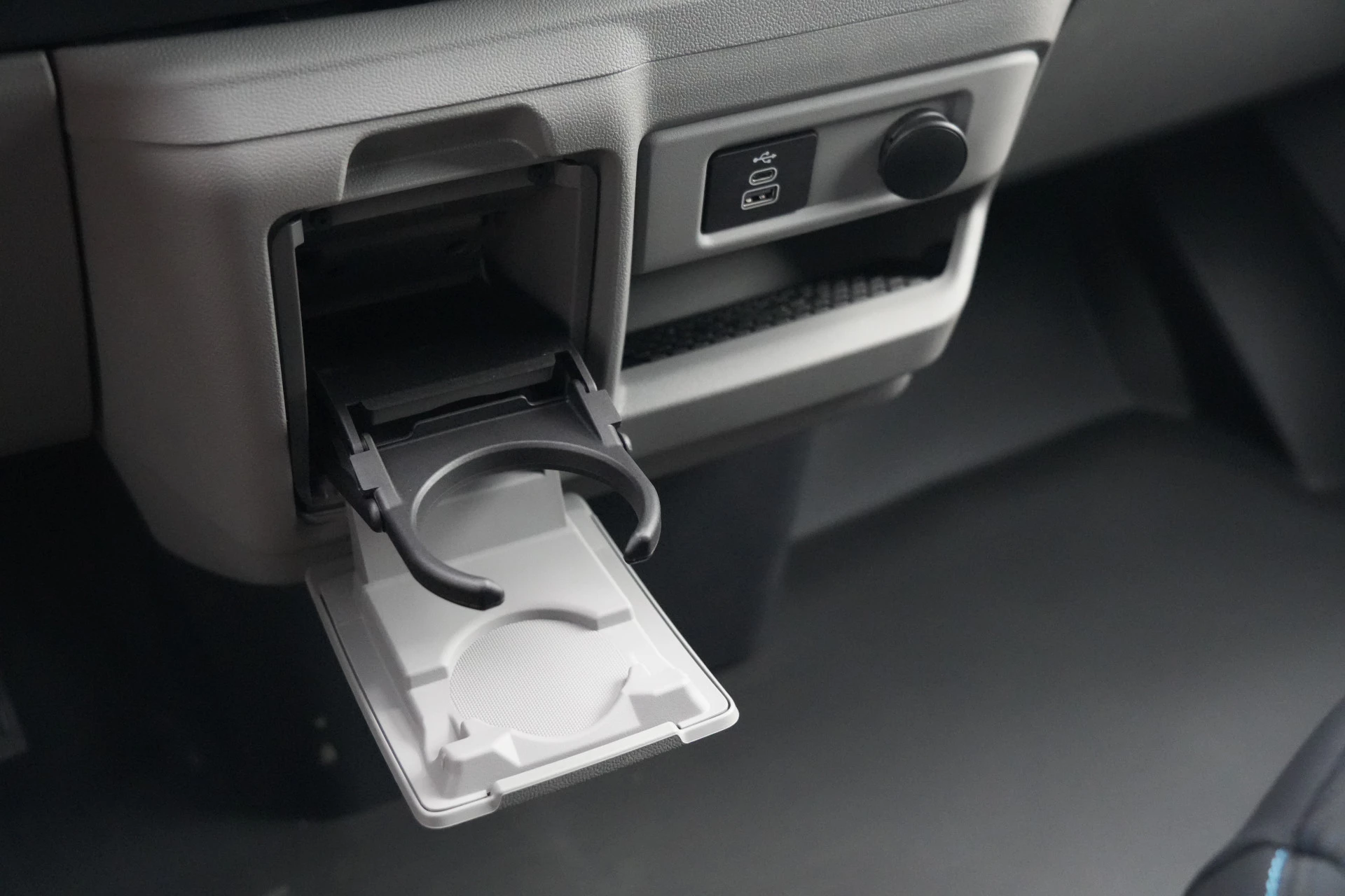 Hoofdafbeelding Ford E-Transit Custom