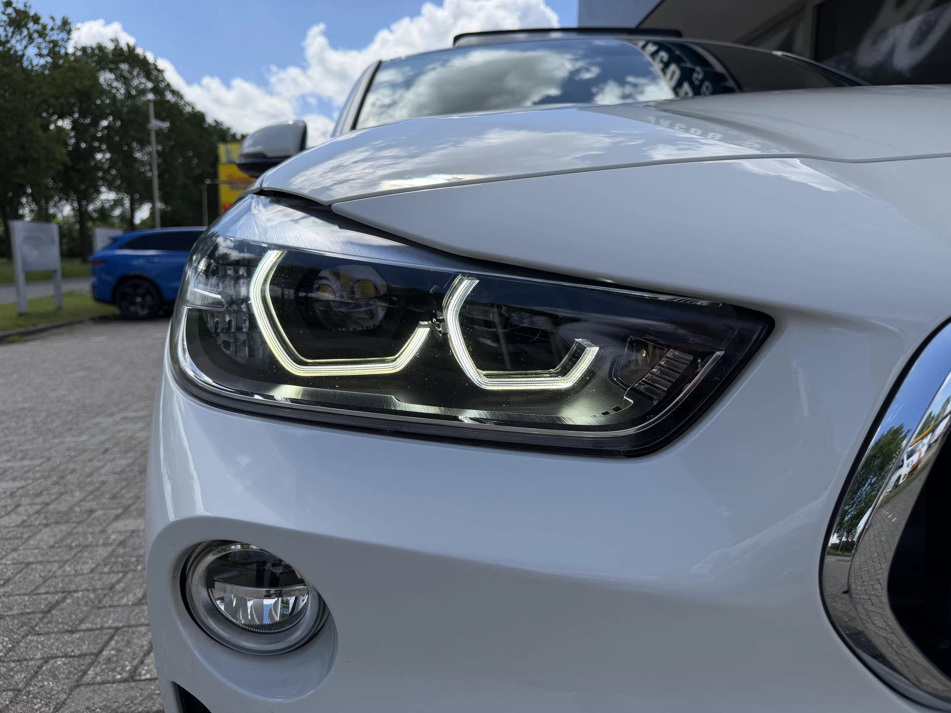 Hoofdafbeelding BMW X2