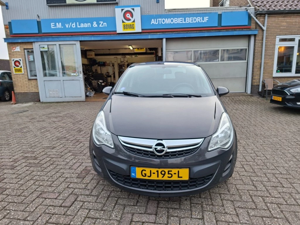 Hoofdafbeelding Opel Corsa