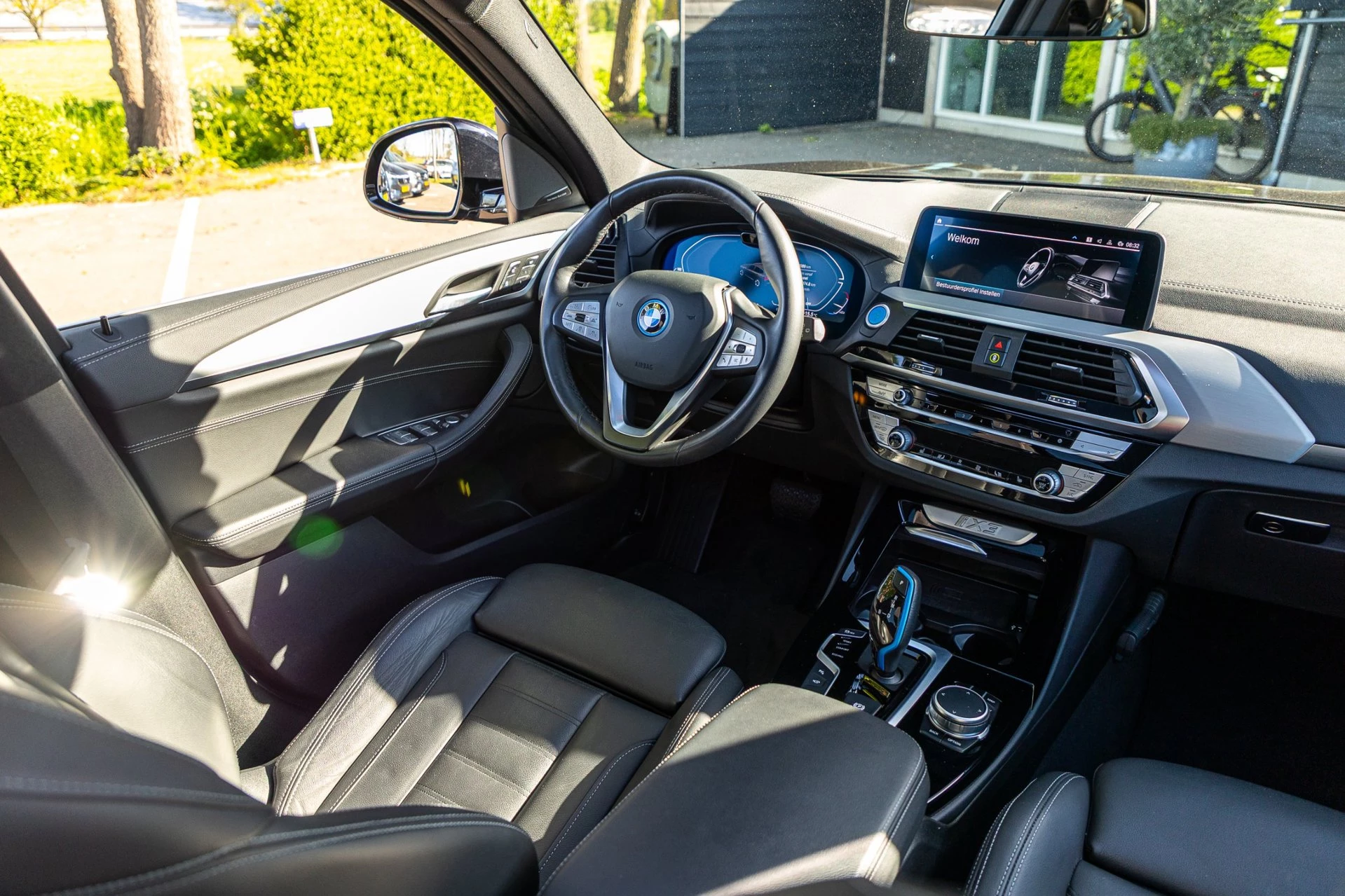 Hoofdafbeelding BMW iX3