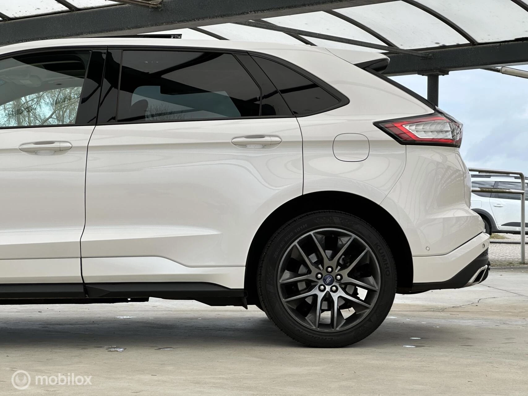 Hoofdafbeelding Ford Edge