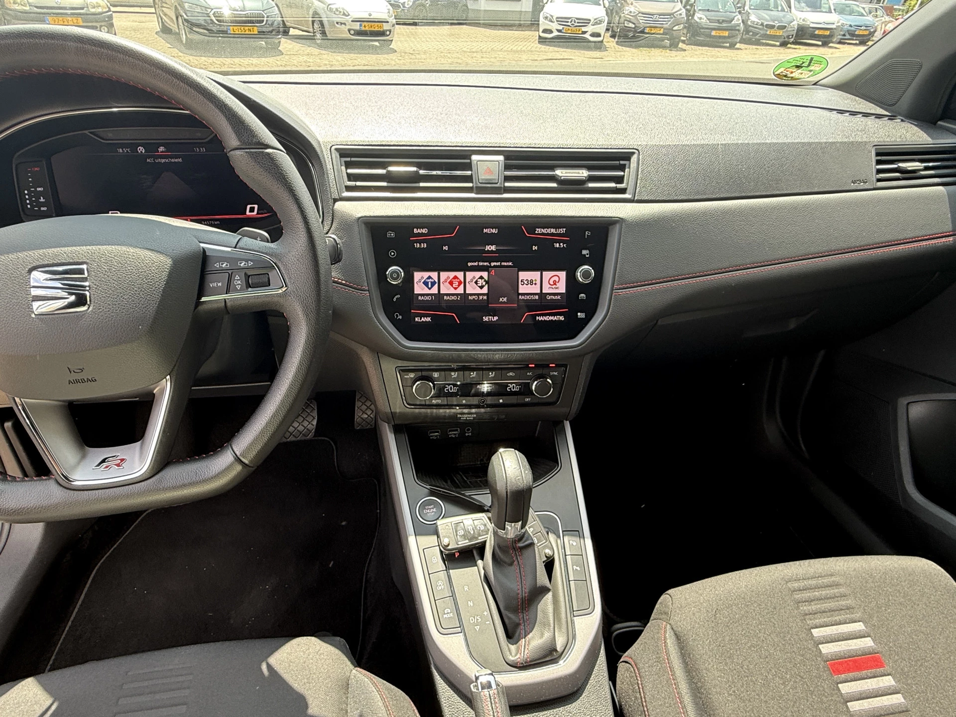 Hoofdafbeelding SEAT Arona