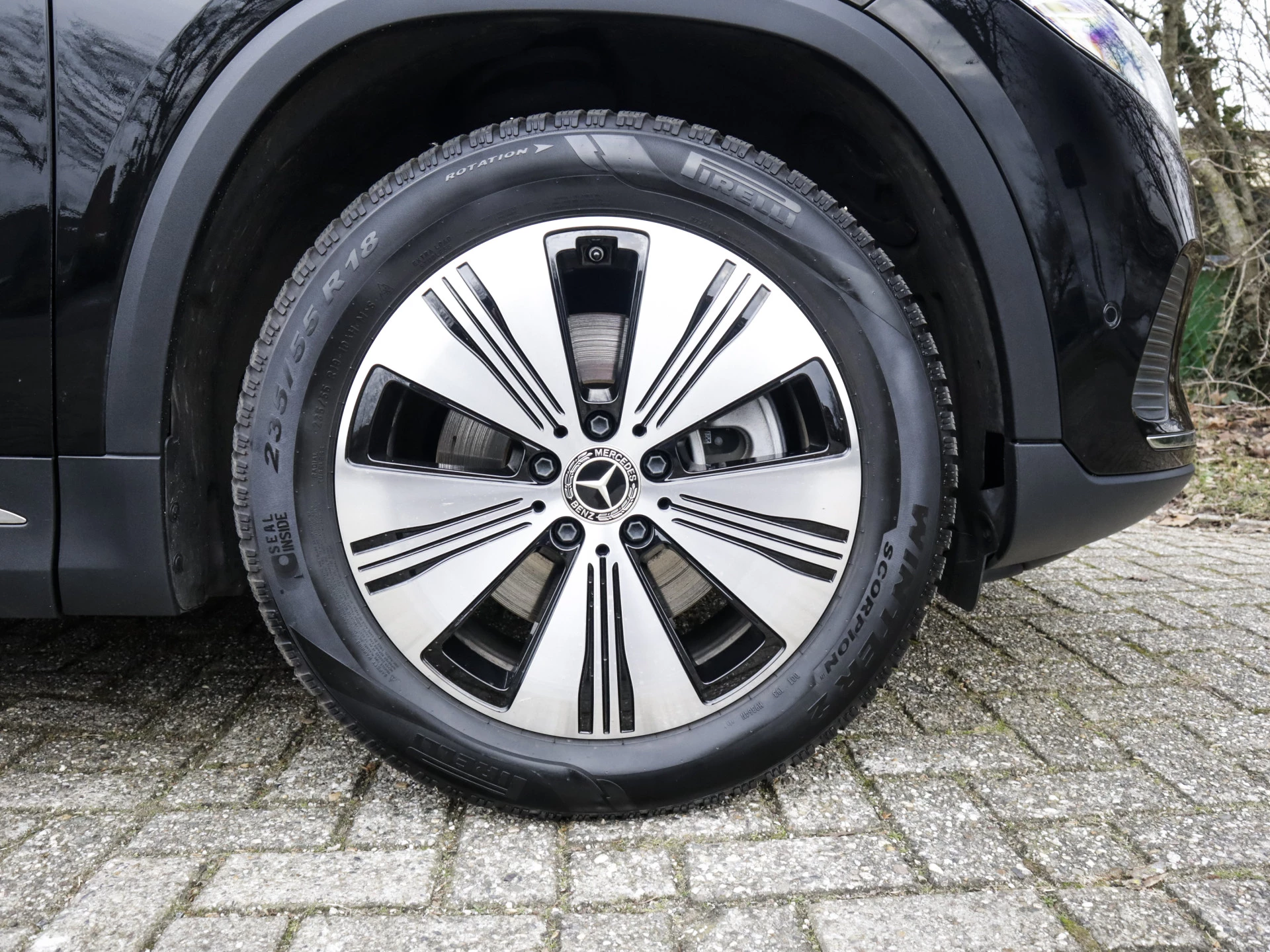 Hoofdafbeelding Mercedes-Benz EQA