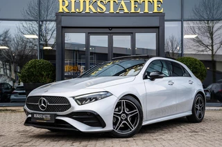 Hoofdafbeelding Mercedes-Benz A-Klasse Mercedes A-klasse A200 AMG|NW MODEL|PANO|CAMERA|18'|MEMORY