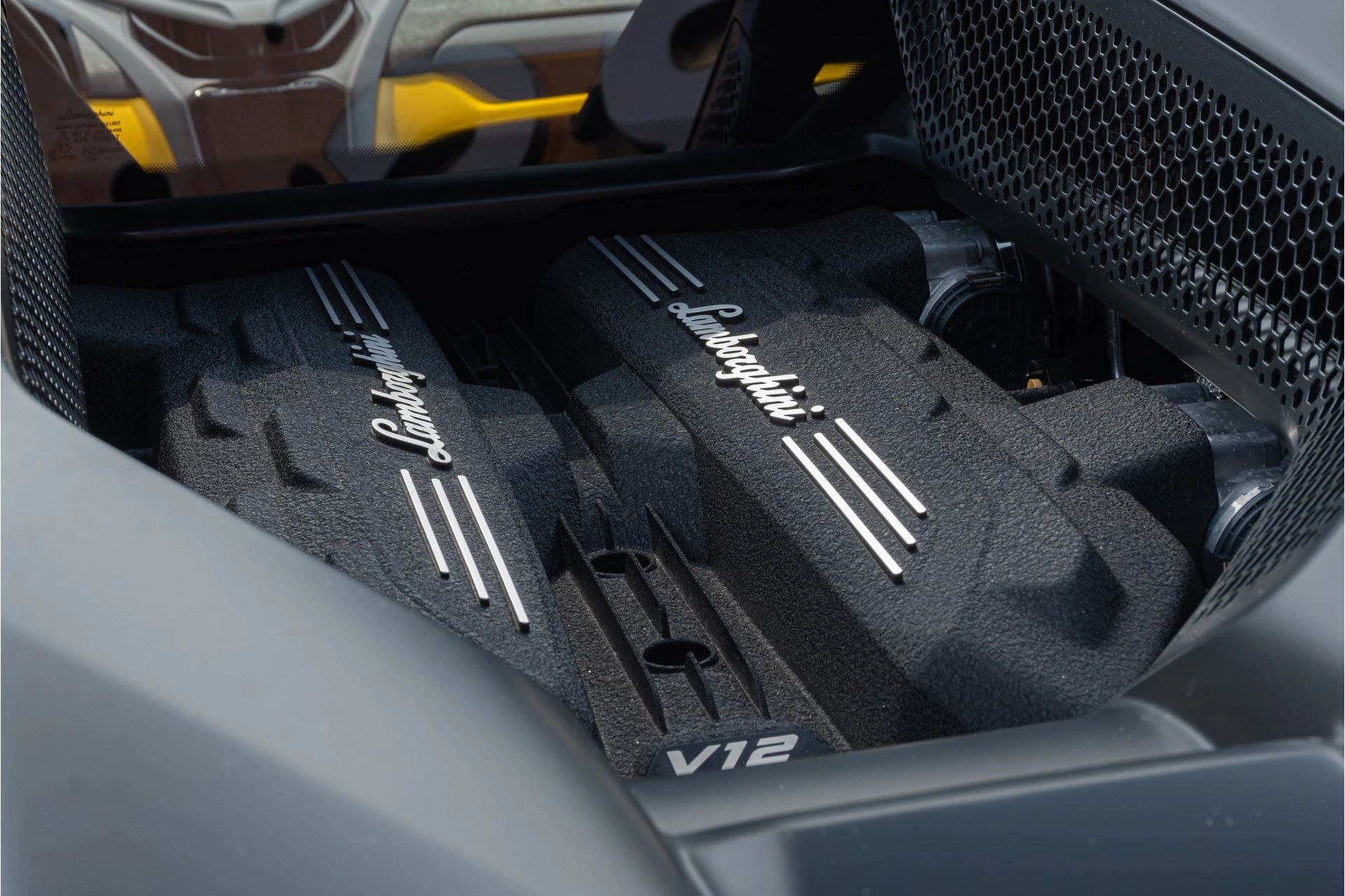 Hoofdafbeelding Lamborghini Revuelto