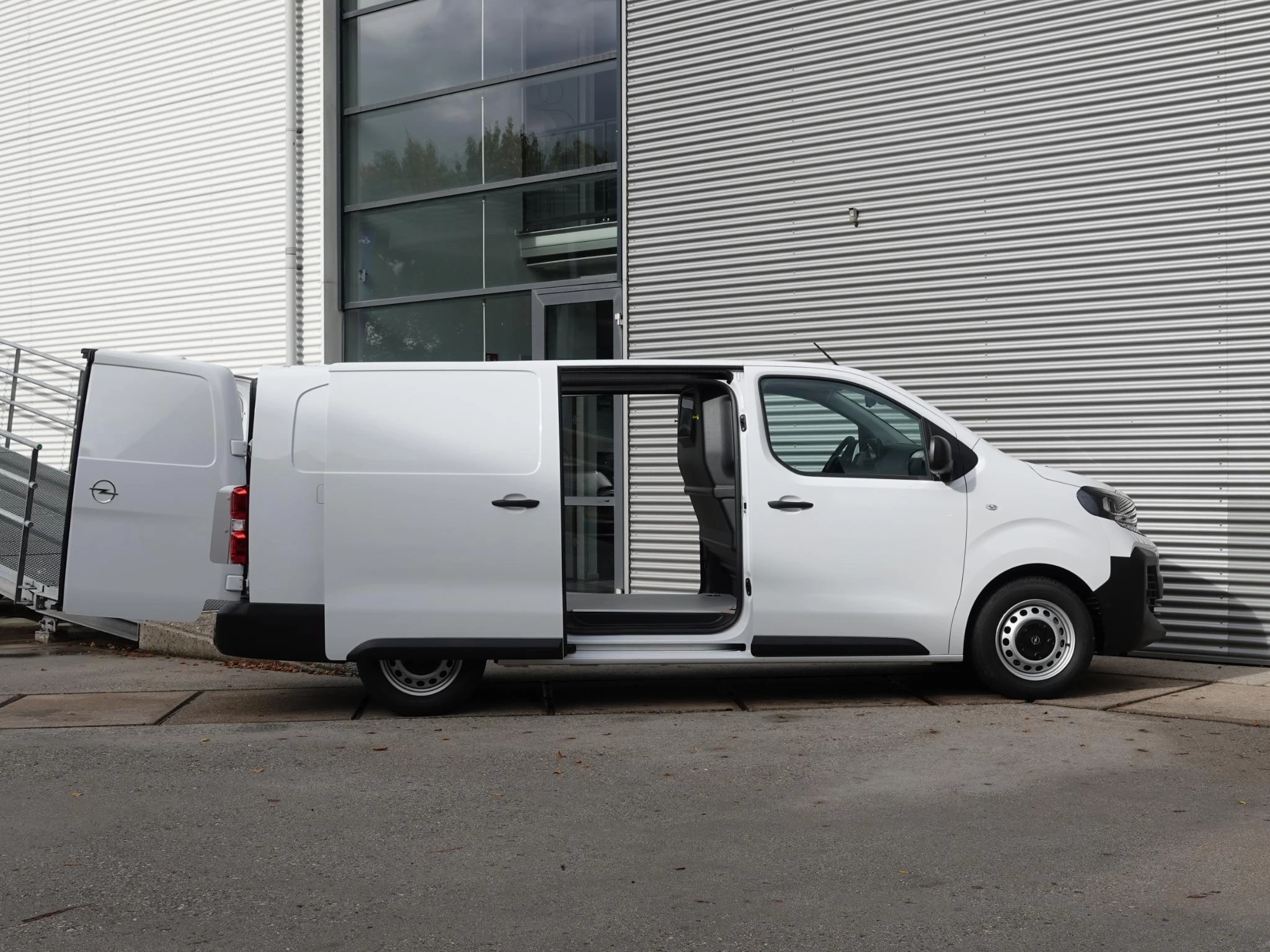 Hoofdafbeelding Opel Vivaro-e