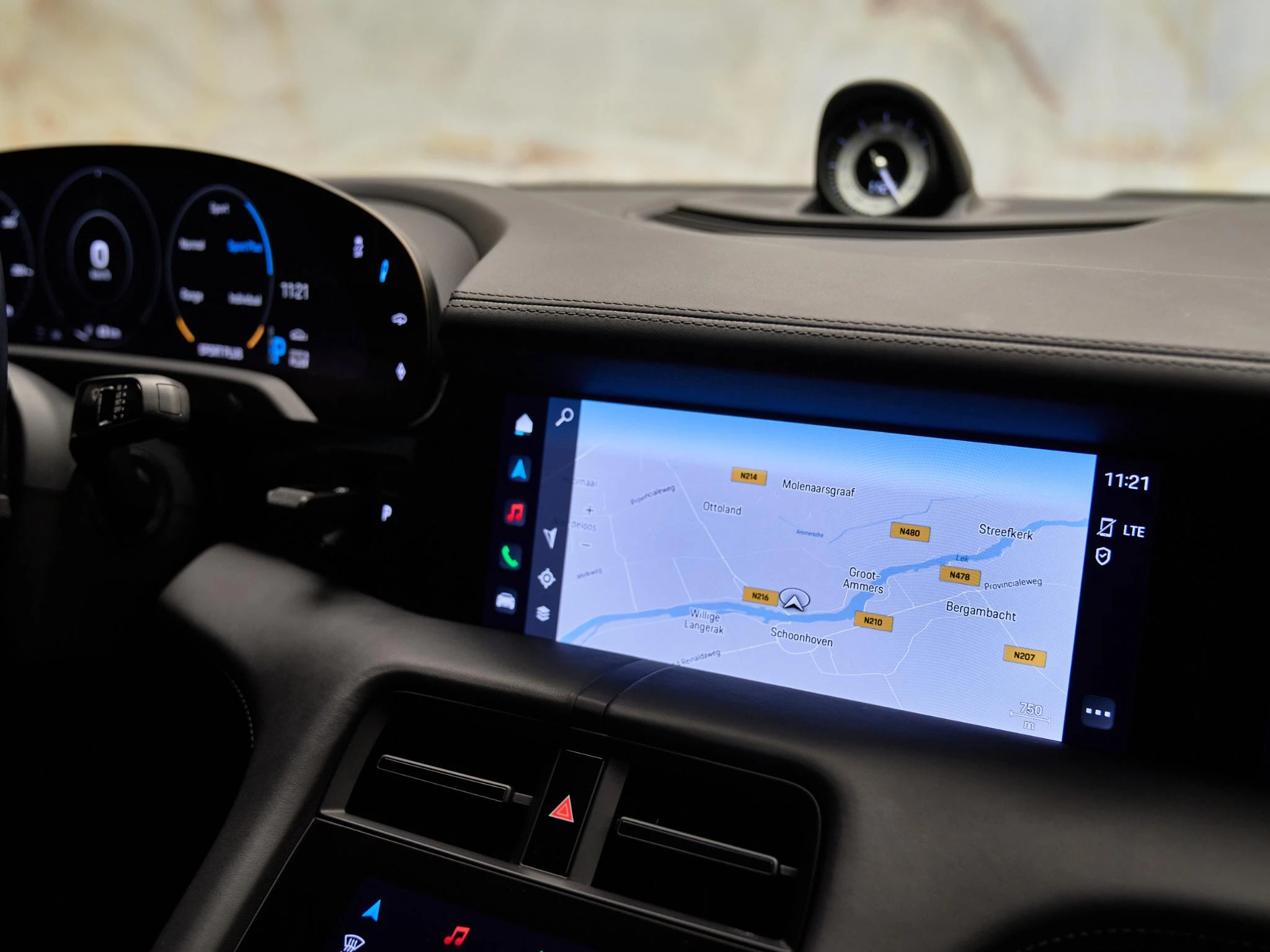 Hoofdafbeelding Porsche Taycan