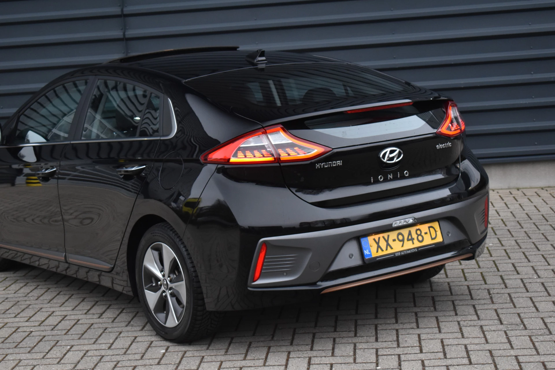 Hoofdafbeelding Hyundai IONIQ